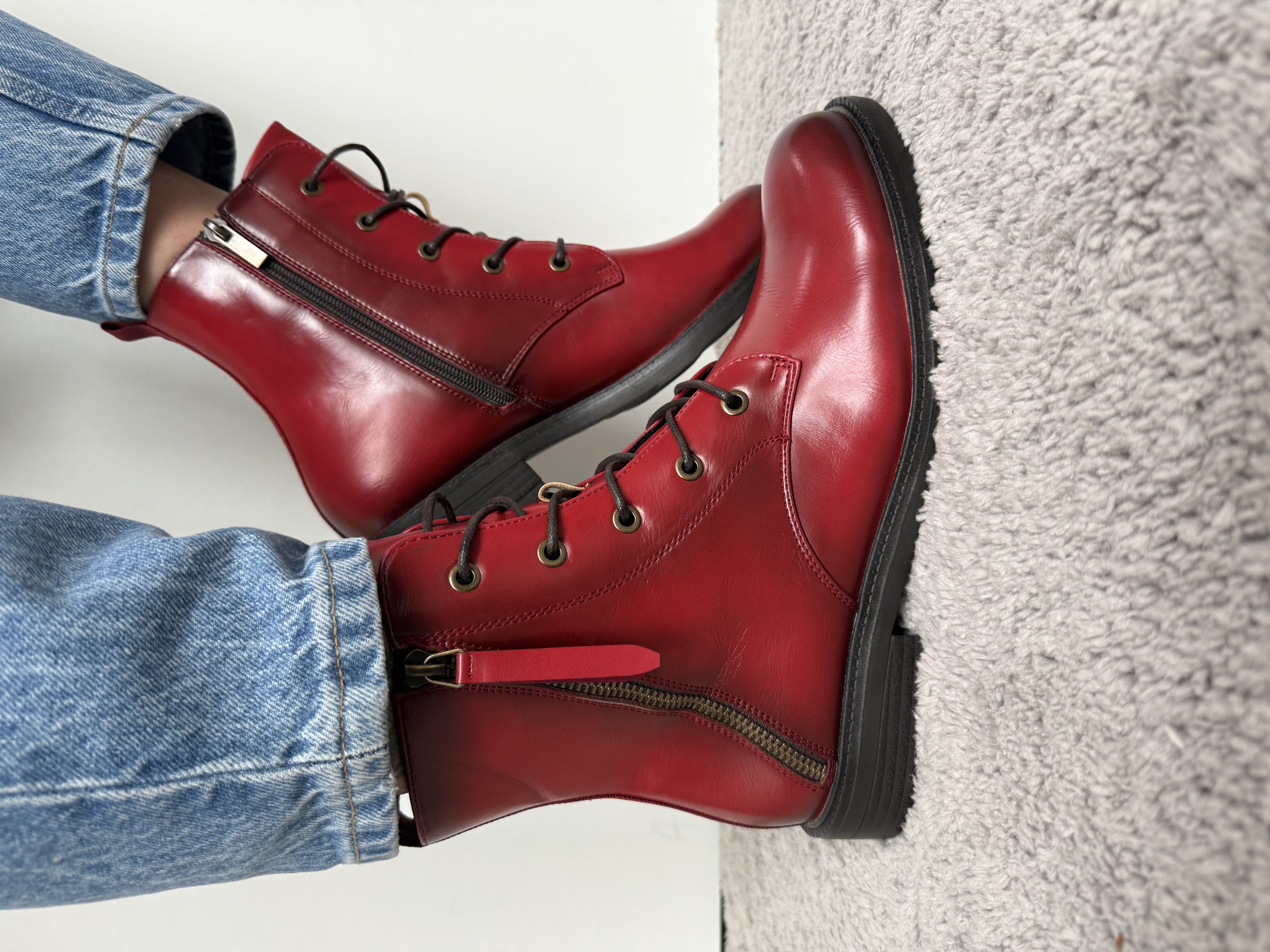 Raudoni auliniai batai pašiltinti (YCC-75)