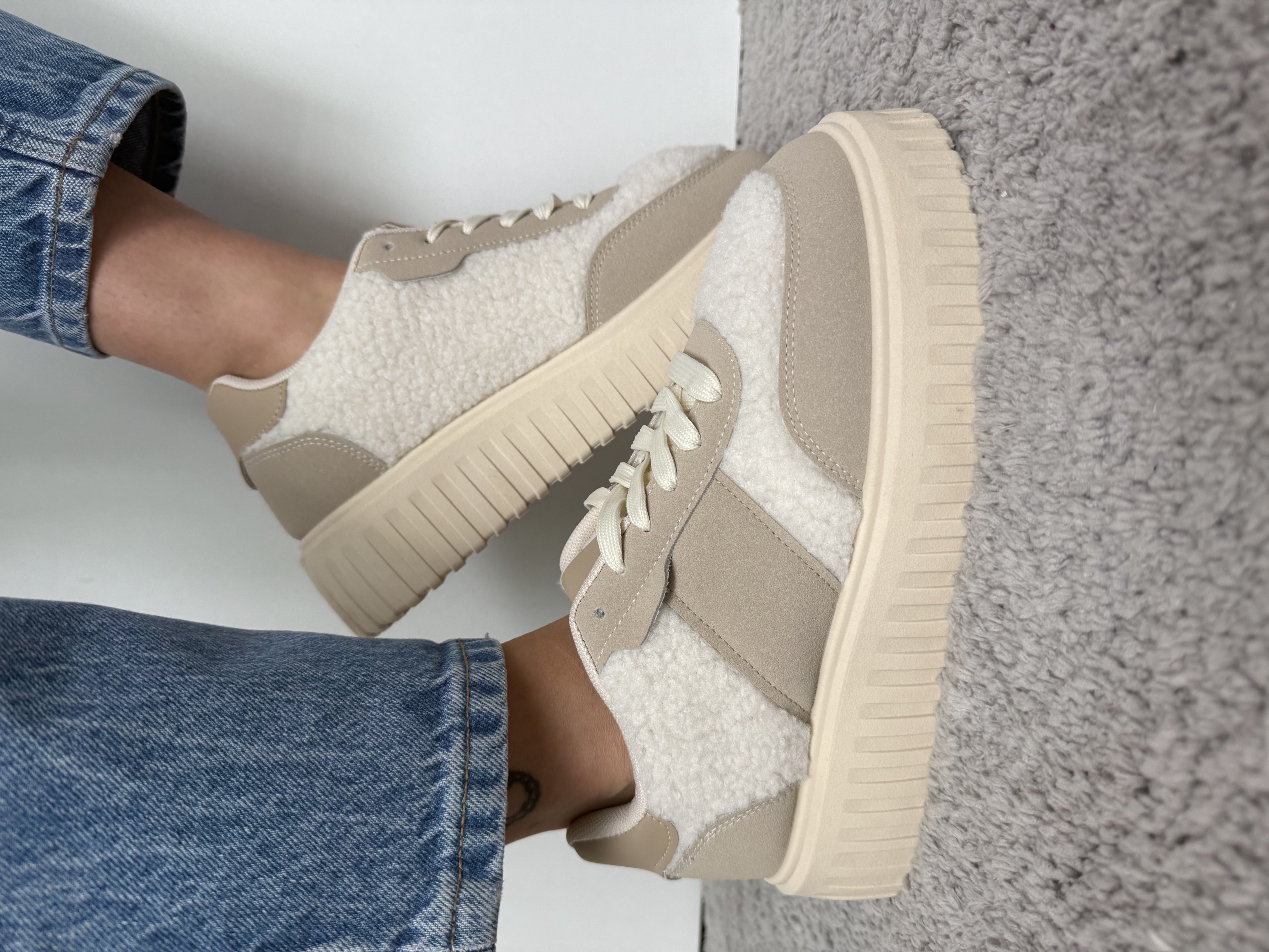 Stilingi moteriški kedai teddy (LA327)