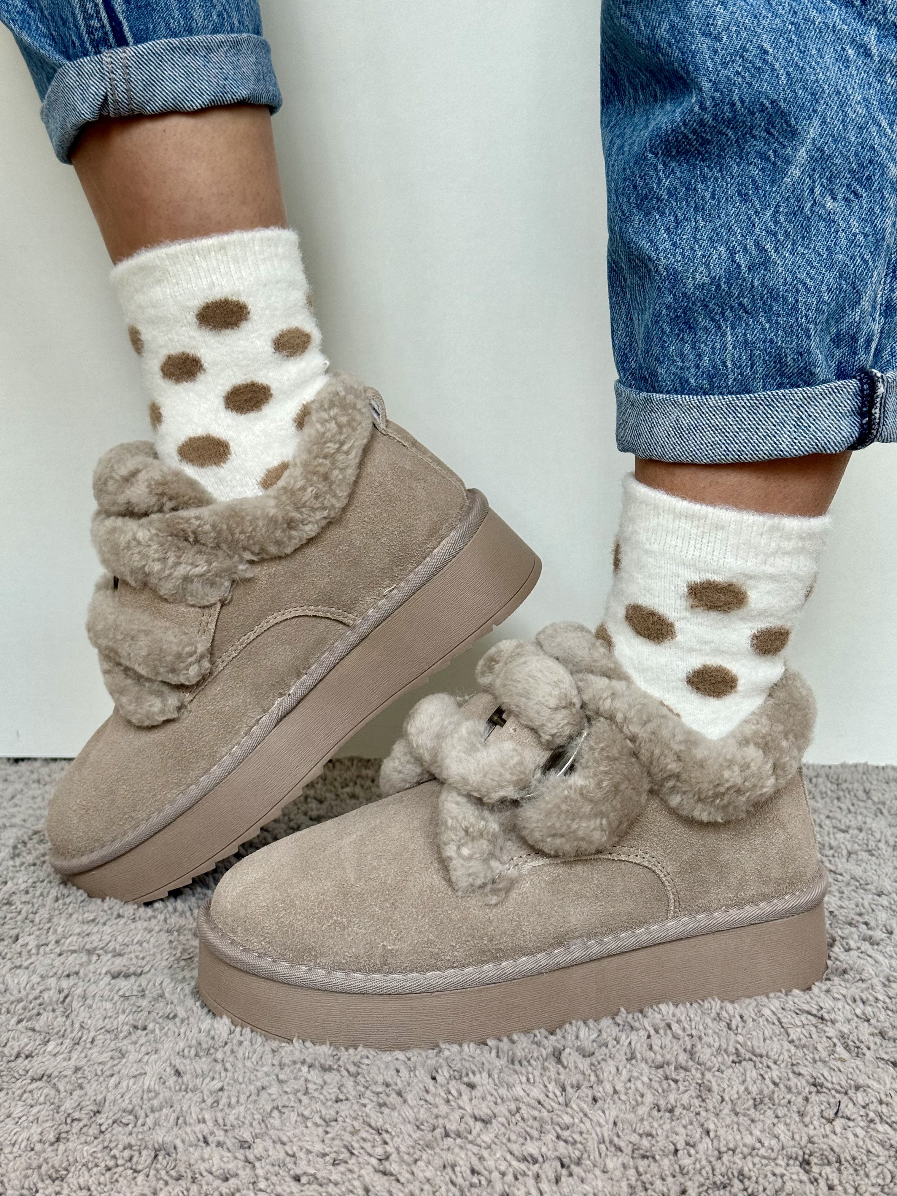 Pilki verstos odos moteriški batai su kailiuku ir vilna (A90-6)