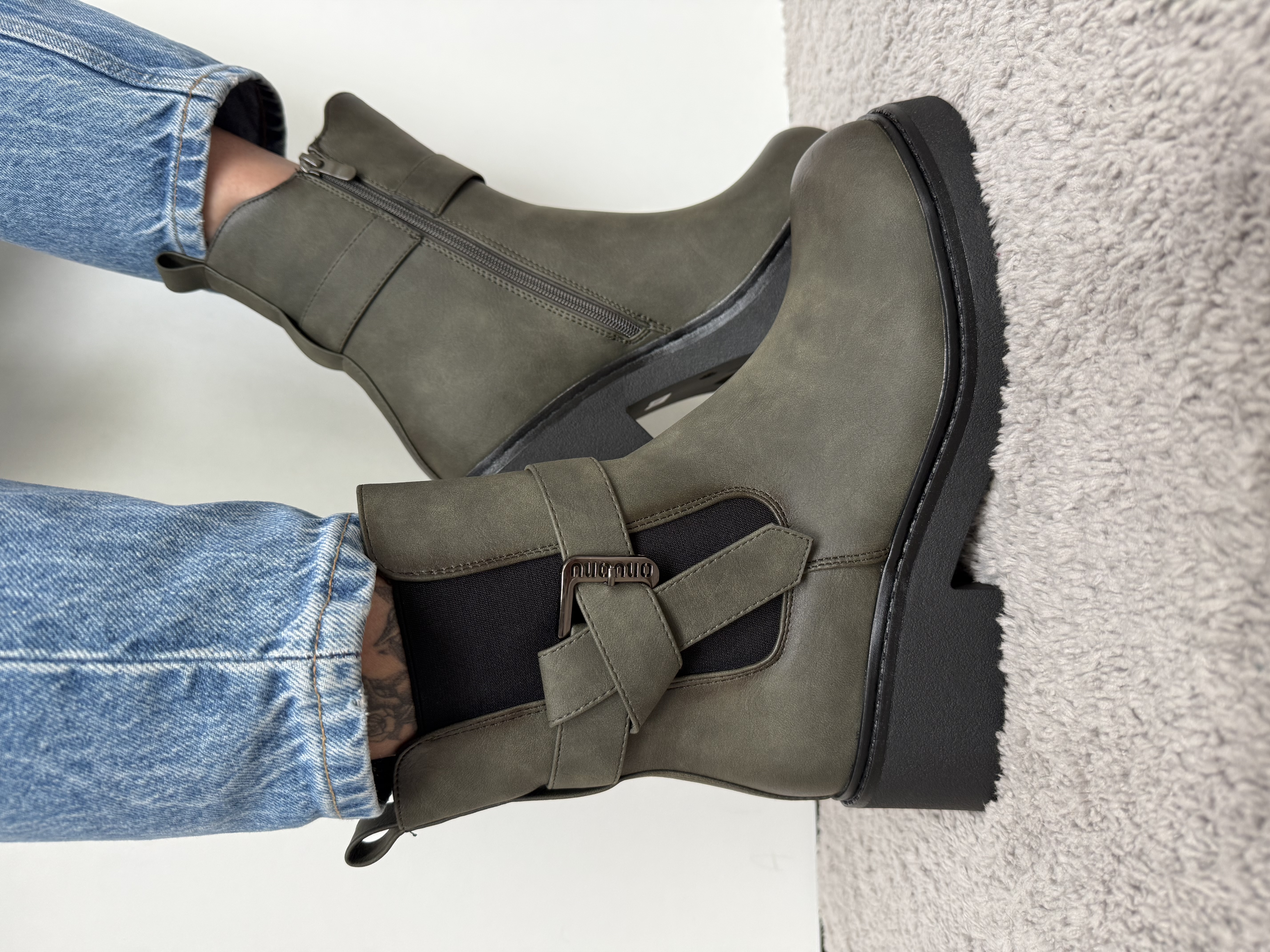 Stilingi moteriški chaki aulinukai (6094)