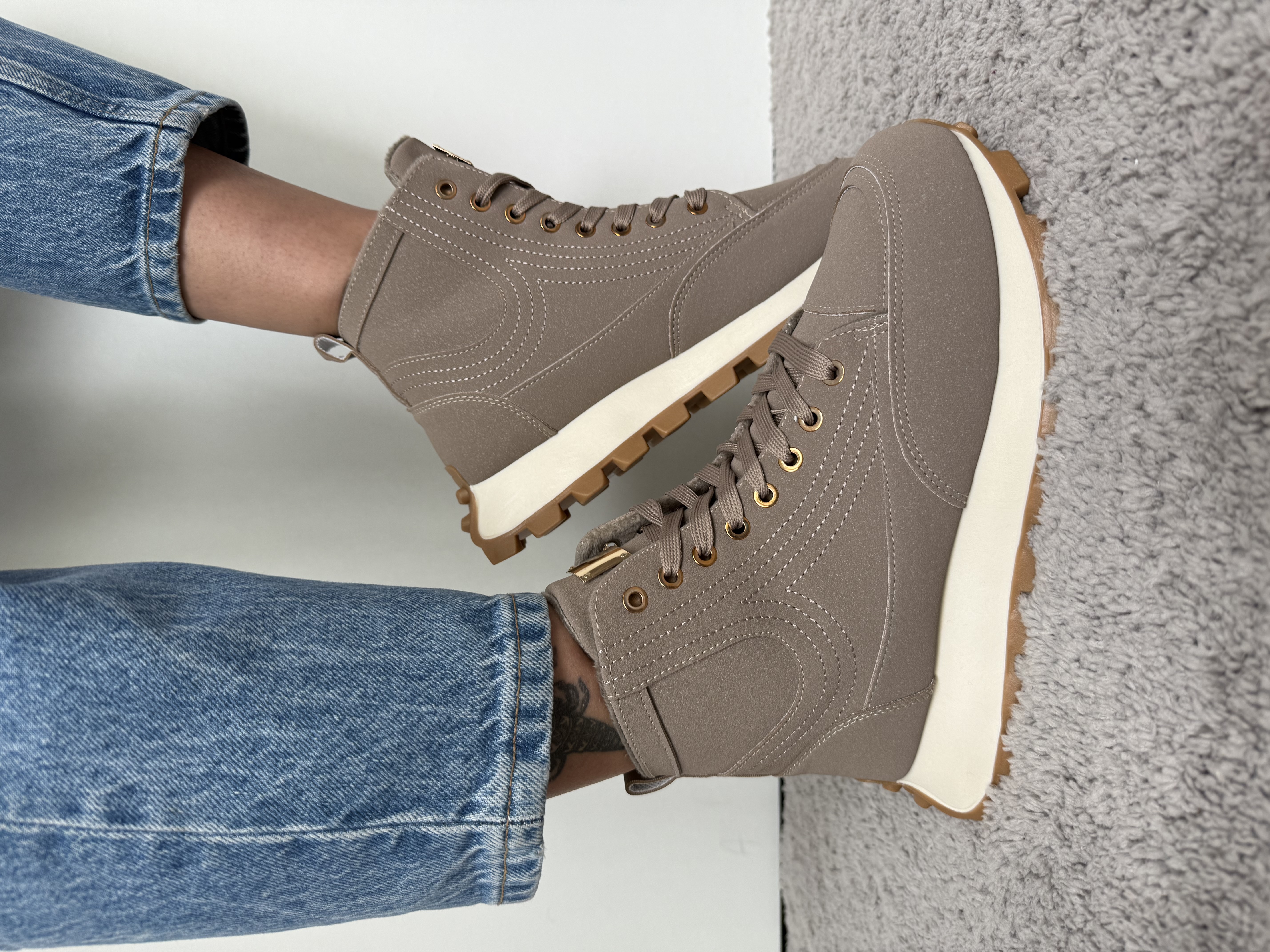 Sportiniai batai su pašiltinimu (NB786)