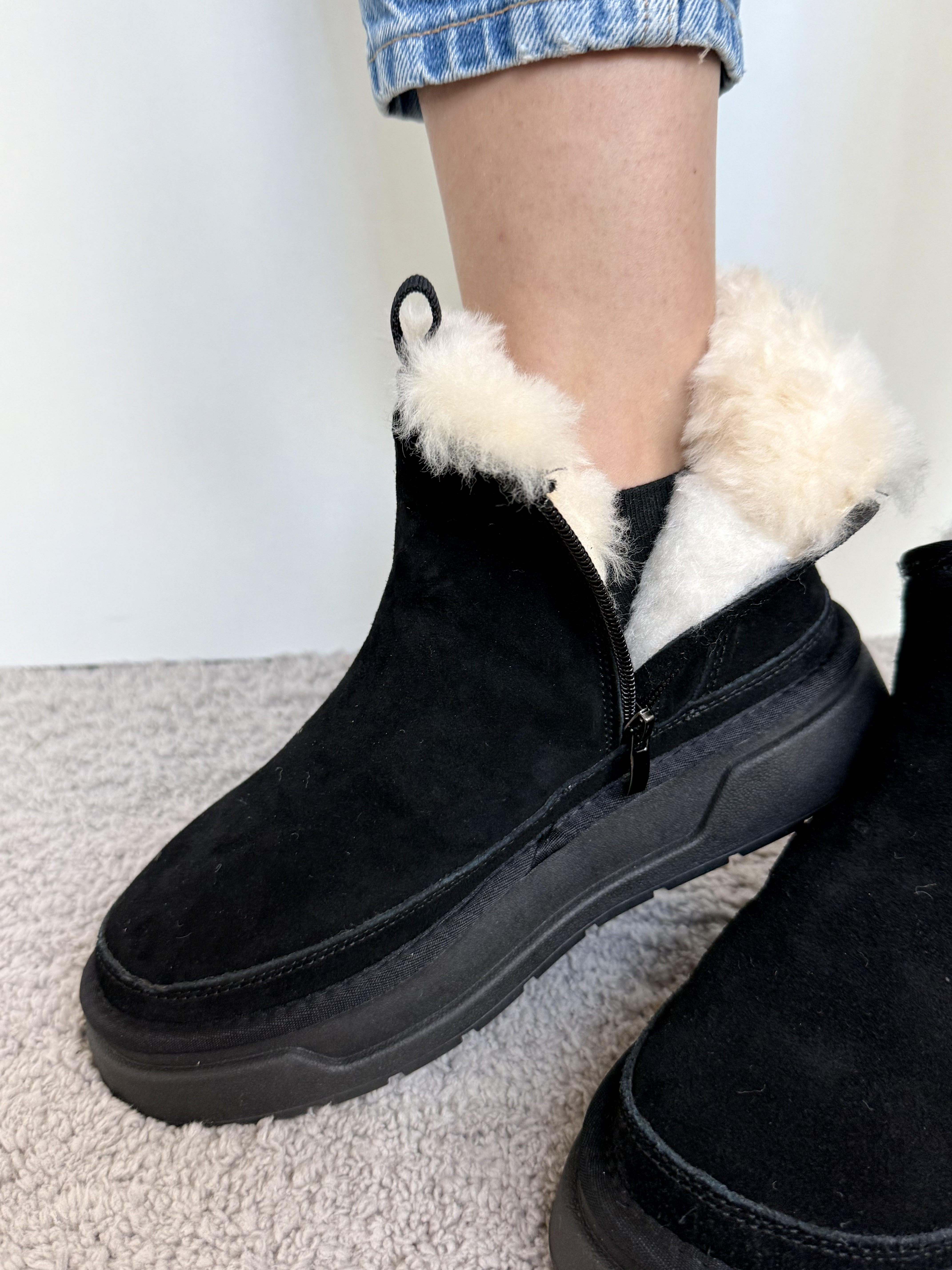 Juodi verstos odos aulinukai su vilna (A6801)