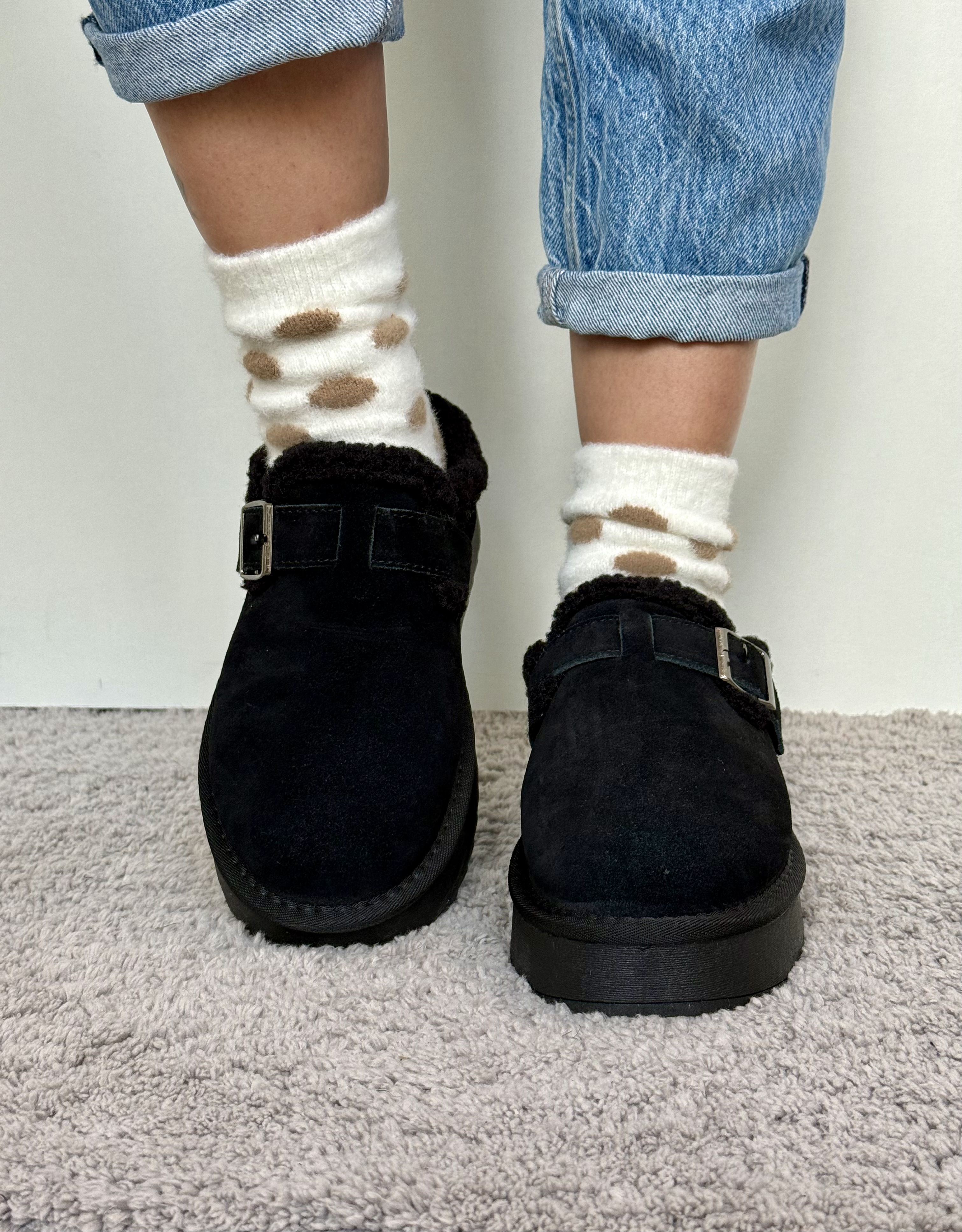 Juodi verstos odos batai su sagtimi (A20)