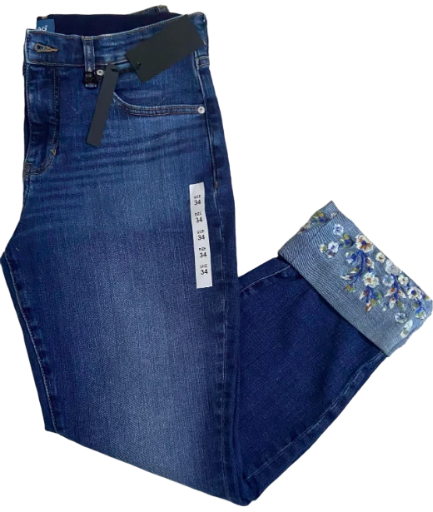 In Fashion Three-Quarter Jeans for Women