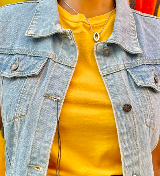  Women's sleeveless jacket