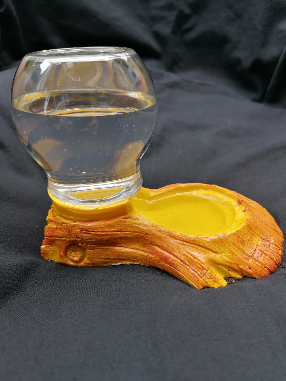 Abreuvoir fontaine en résine