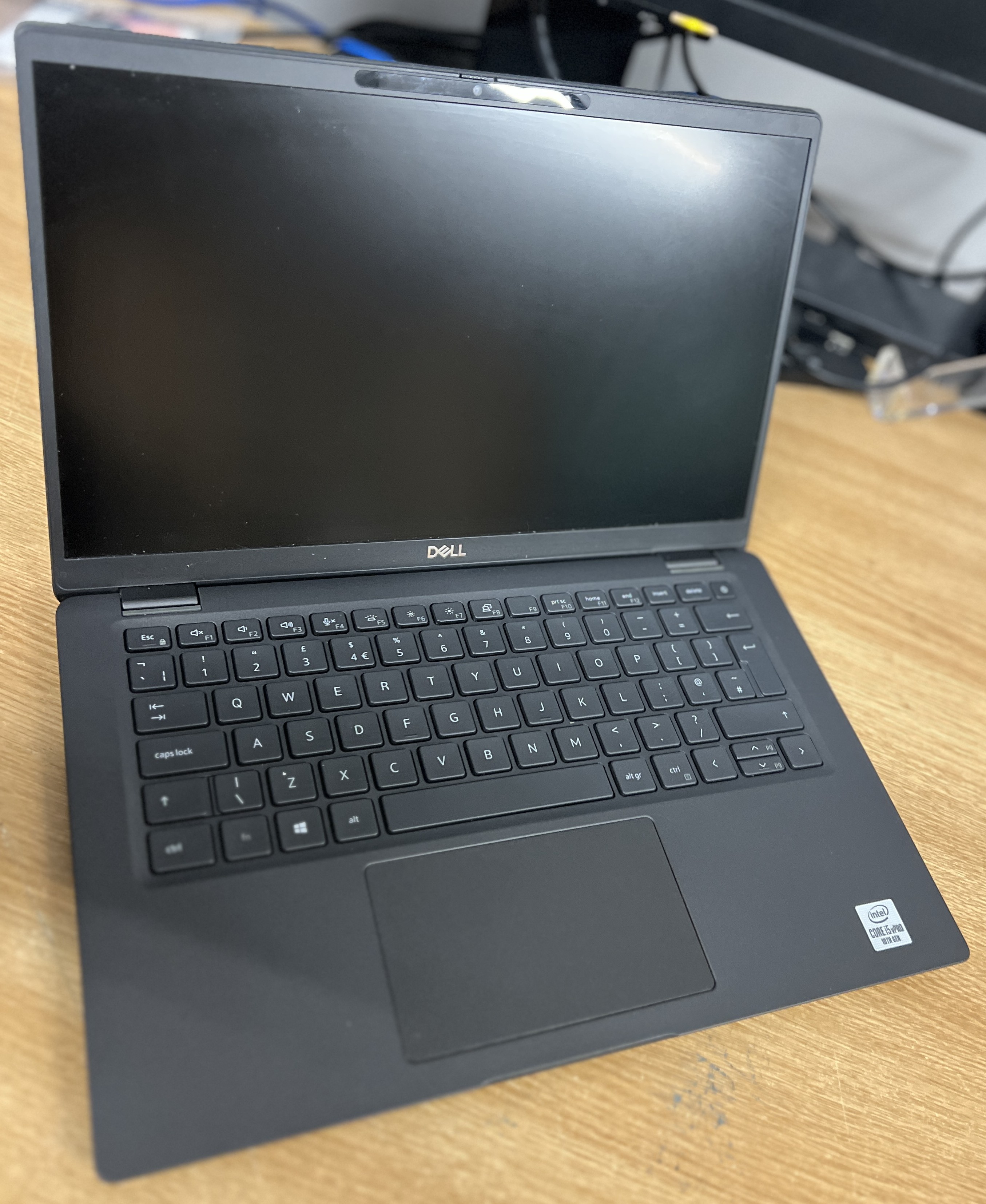 Dell Latitude 7410 14" Touchscreen – i5 10th Gen / 16GB / 512GB NVMe / Windows 11 Pro & Office 2024