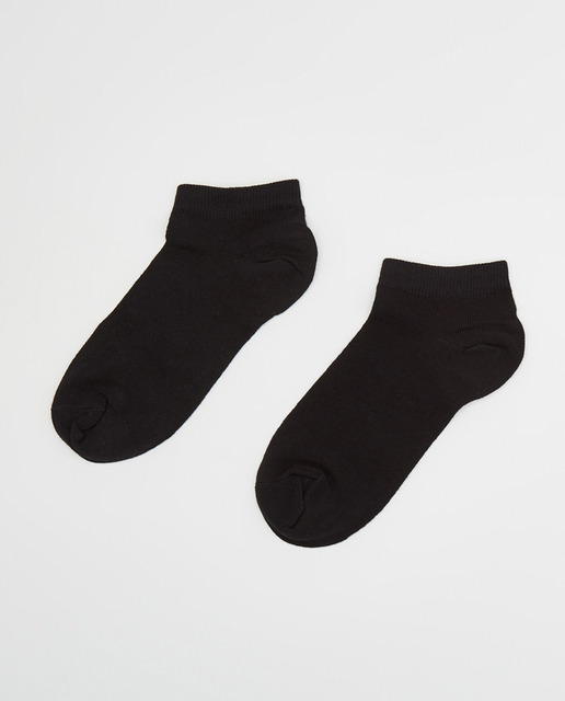 Black ankle socks