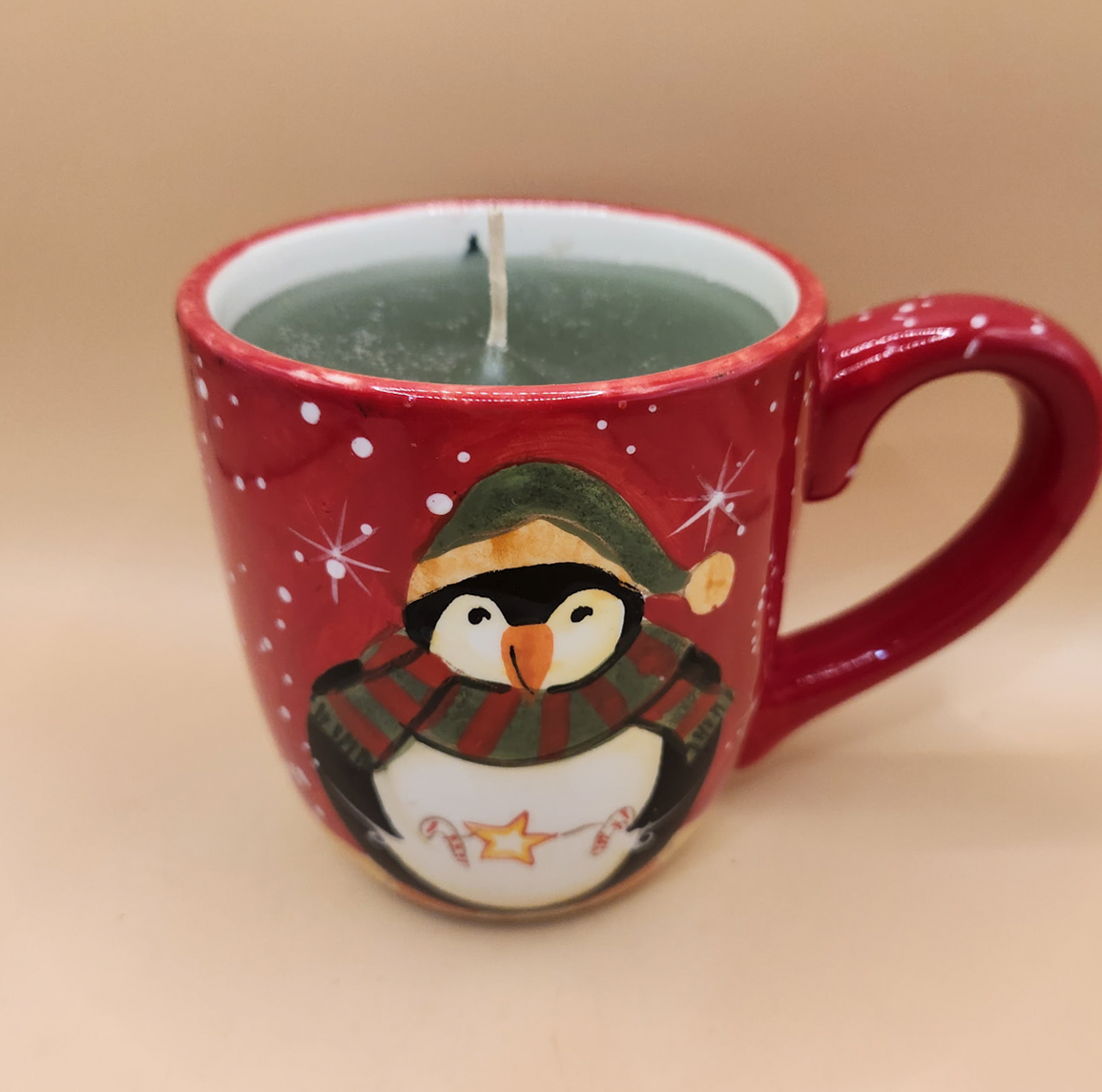 Festive Penguin Mug Candle