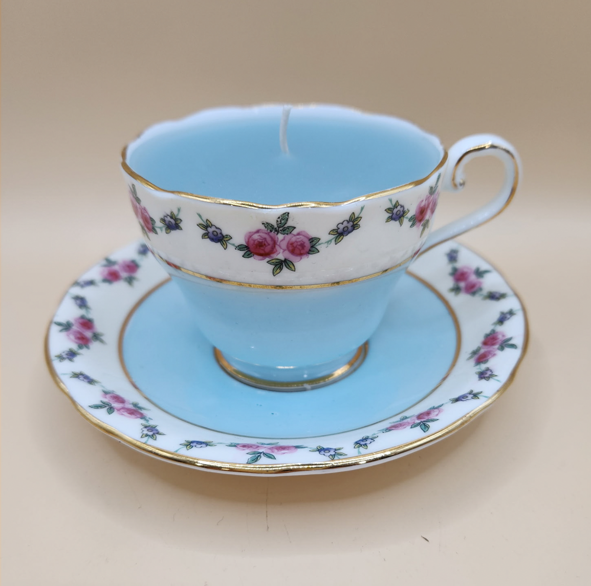 Vintage porcelain teacup candle