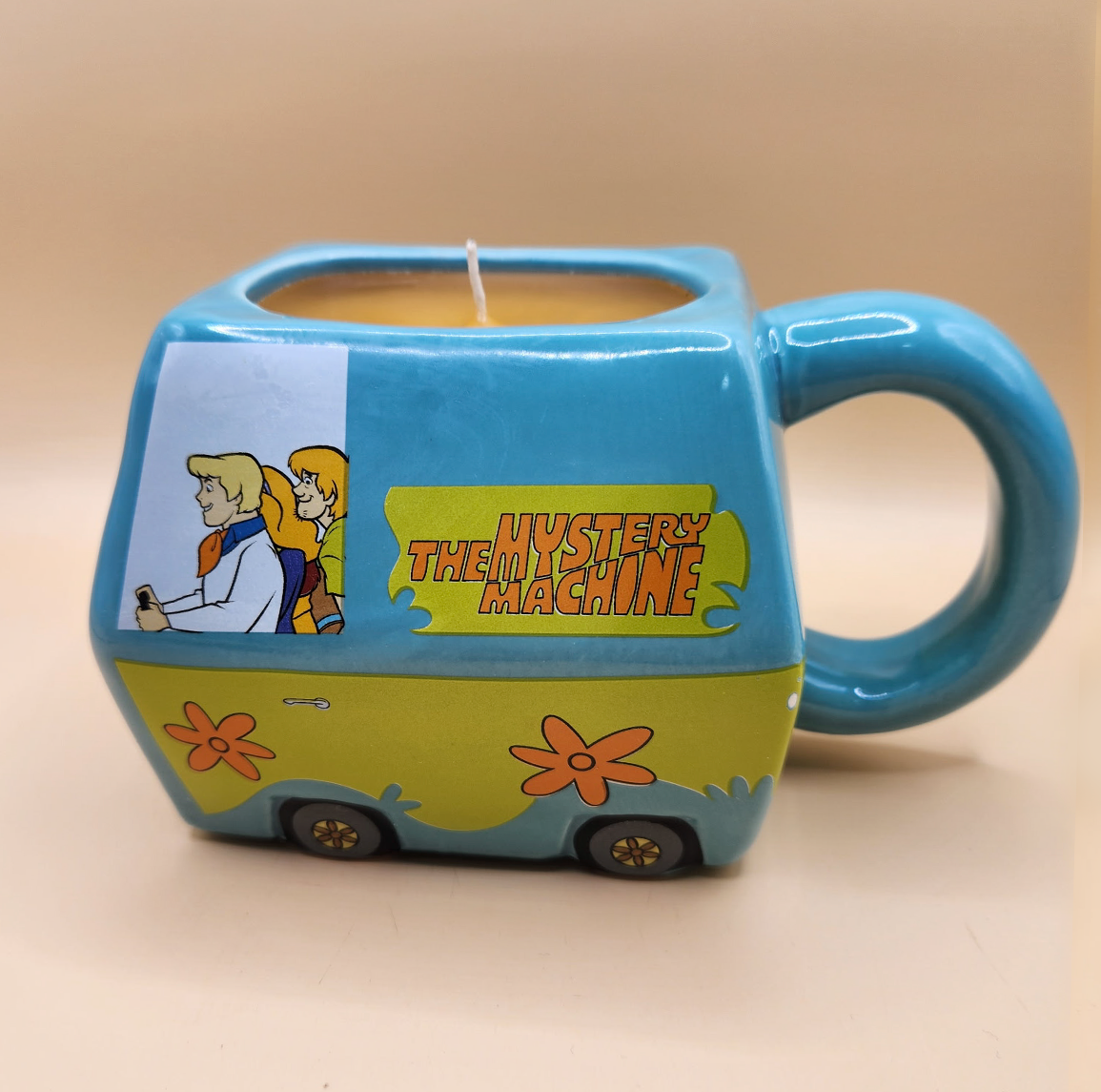 Mystery Machine Mug Candle