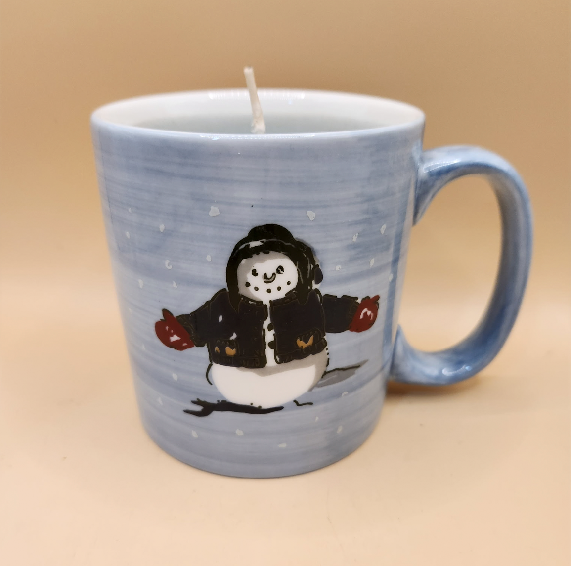 Snowman Illustrated Mug Candle (with matching plate)