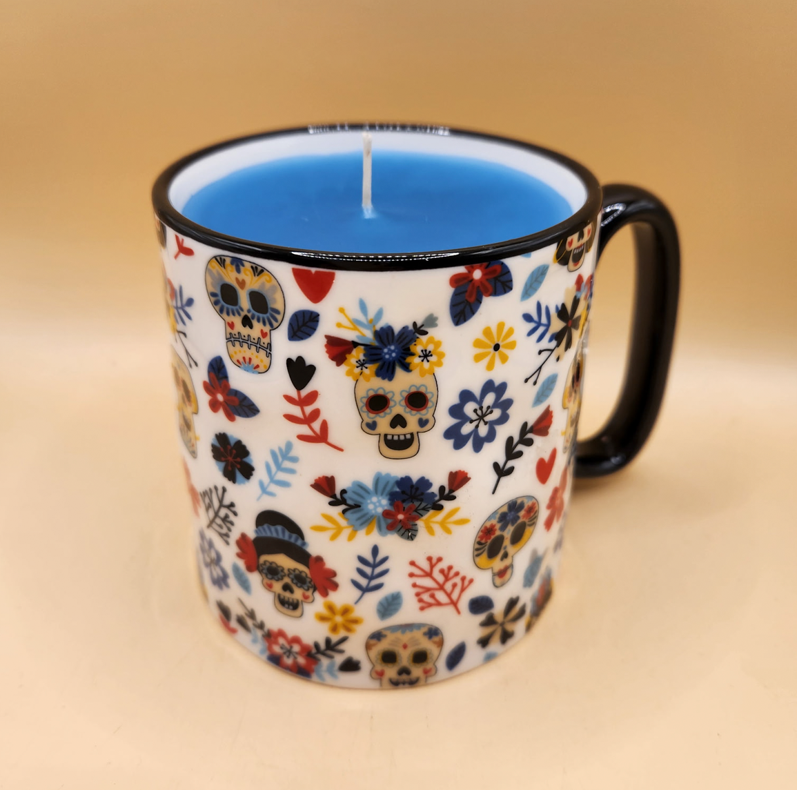 Skull Pattern Mug Candle