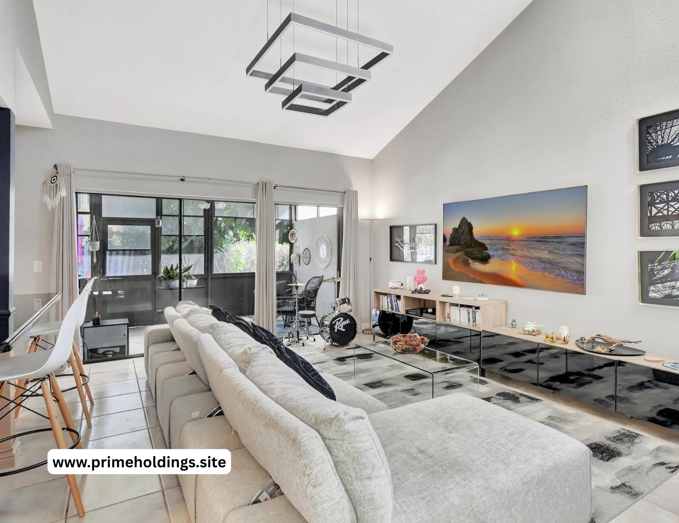 $549,987.00 I 3 bed 2.5 bath 1,750sqft 1,750 square feet 4,630sqft lot | 6650 Thornhill Ct, Boca Raton, FL 33433