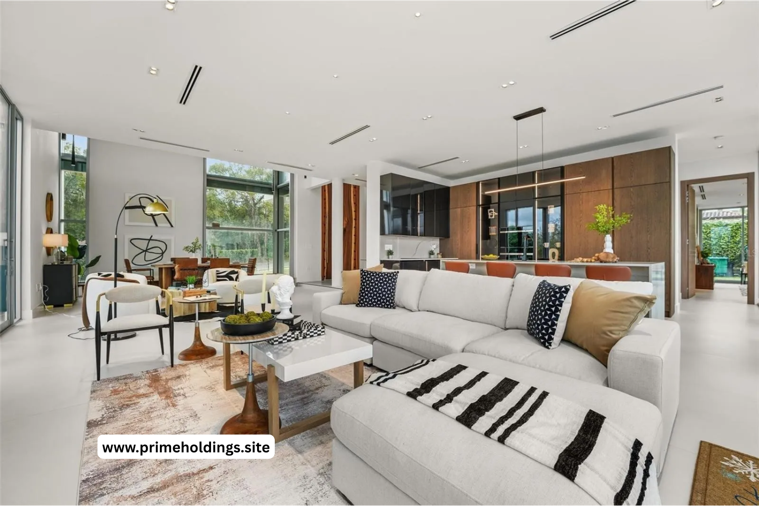 $8,799,000.00 | 4 bed 4.5 bath 4,564sqft 4,564 square feet 0.36acre lot | 2661 Via Tuscany, Winter Park, FL 32789