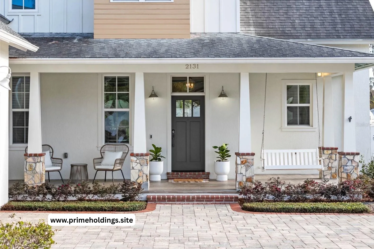 $1,575,000.00 | 5 bed 3.5 bath 3,957sqft 3,957 square feet 0.47acre lot | 2131 Dyan Way, Maitland, FL 32751.