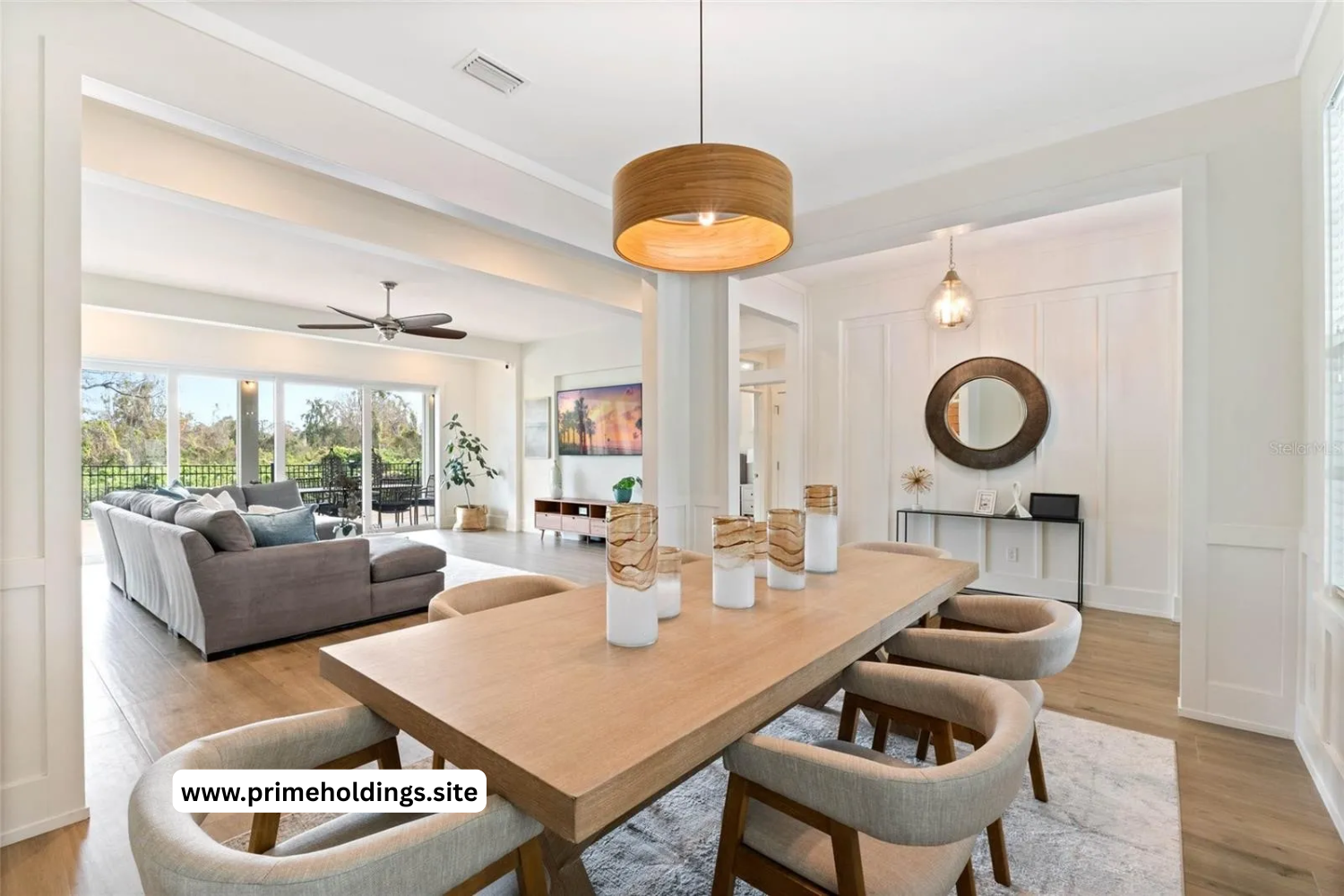 $1,575,000.00 | 5 bed 3.5 bath 3,957sqft 3,957 square feet 0.47acre lot | 2131 Dyan Way, Maitland, FL 32751.