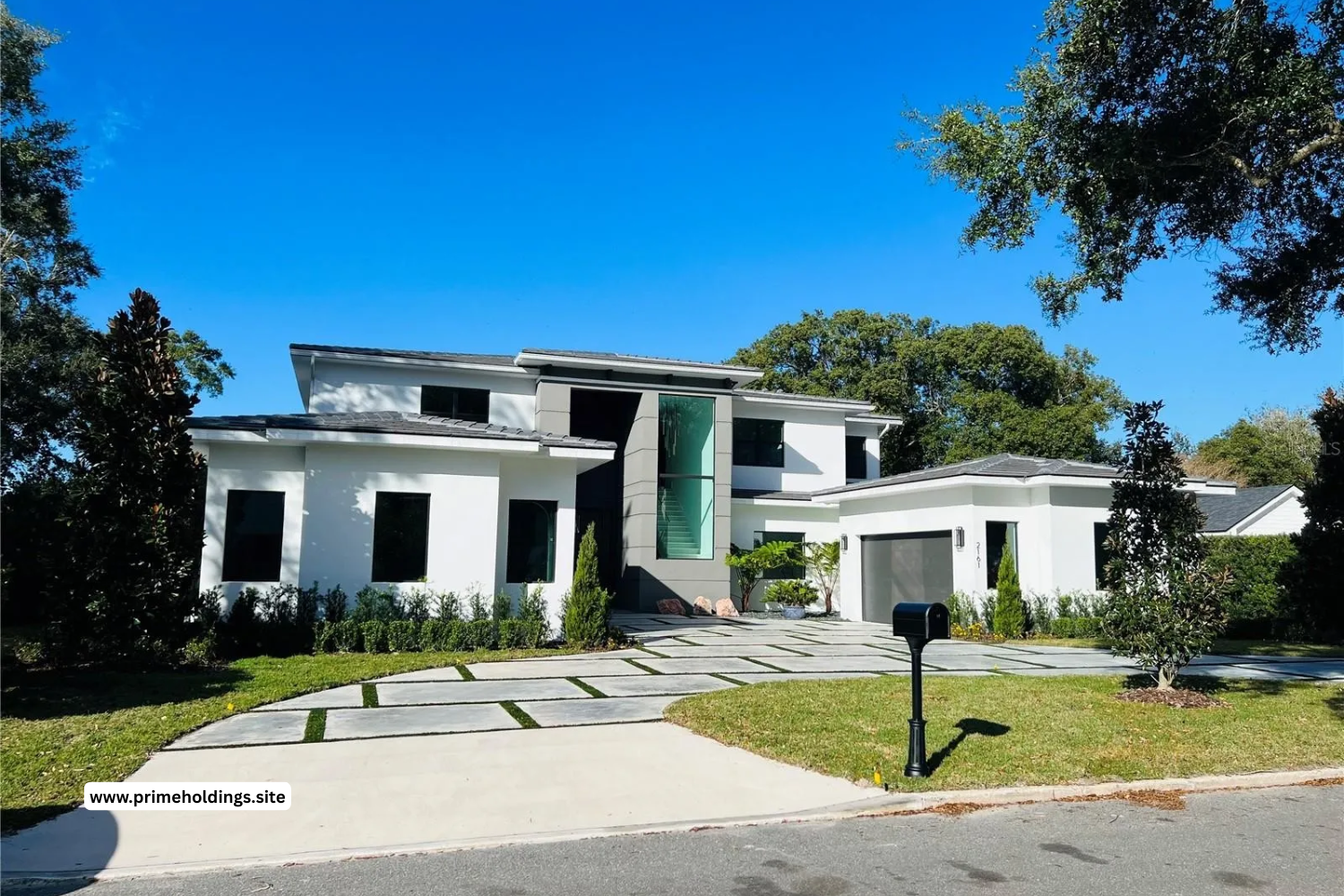 $4,985,000.00 | 5 bed 6.5 bath 6,338sqft 6,338 square feet 0.58acre lot | 2161 Sharon Rd, Winter Park, FL 32789. 