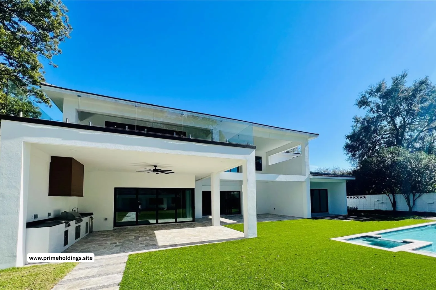 $4,985,000.00 | 5 bed 6.5 bath 6,338sqft 6,338 square feet 0.58acre lot | 2161 Sharon Rd, Winter Park, FL 32789. 
