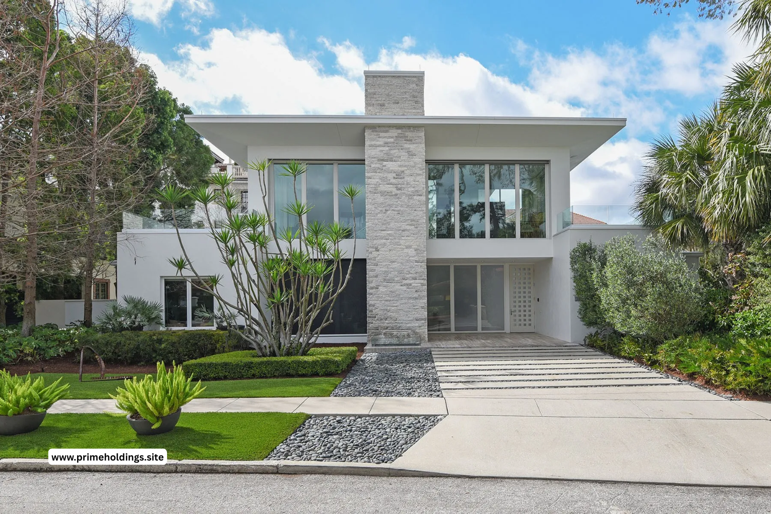 $4,875,000.00 | 4 bed 4.5+ bath 4,431sqft 4,431 square feet 0.27acre lot | 229 Alexander Pl, Winter Park, FL 32789.