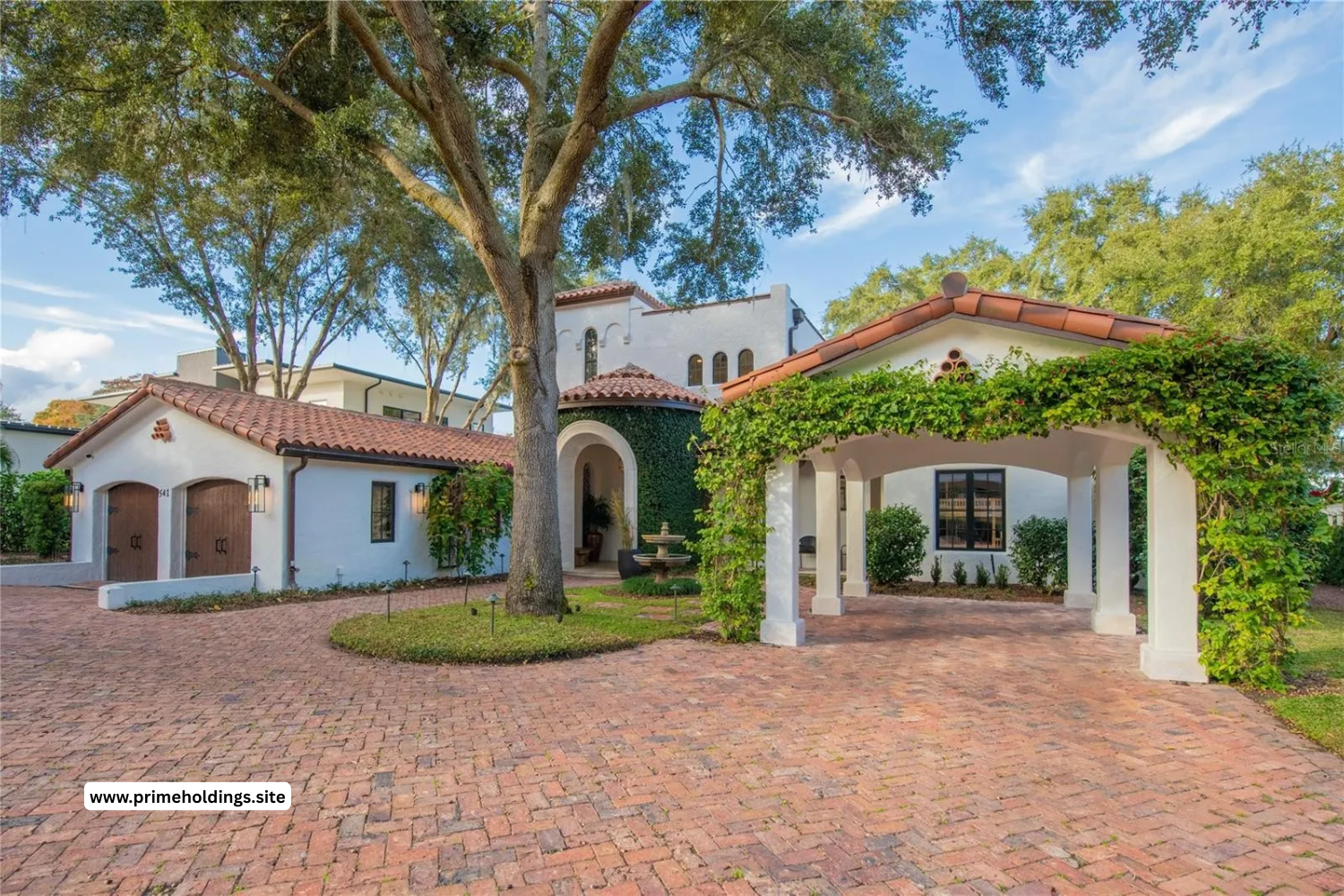 $5,800,000.00 | 4 bed 3.5 bath 4,725sqft 4,725 square feet 0.51acre lot | 541 Virginia Dr, Winter Park, FL 32789.