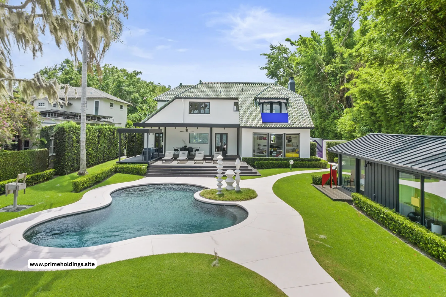 $4,500,000.00 | 4 bed 3.5+ bath 3,181sqft 3,181 square feet 0.35acre lot | 1336 College Pt, Winter Park, FL 32789.