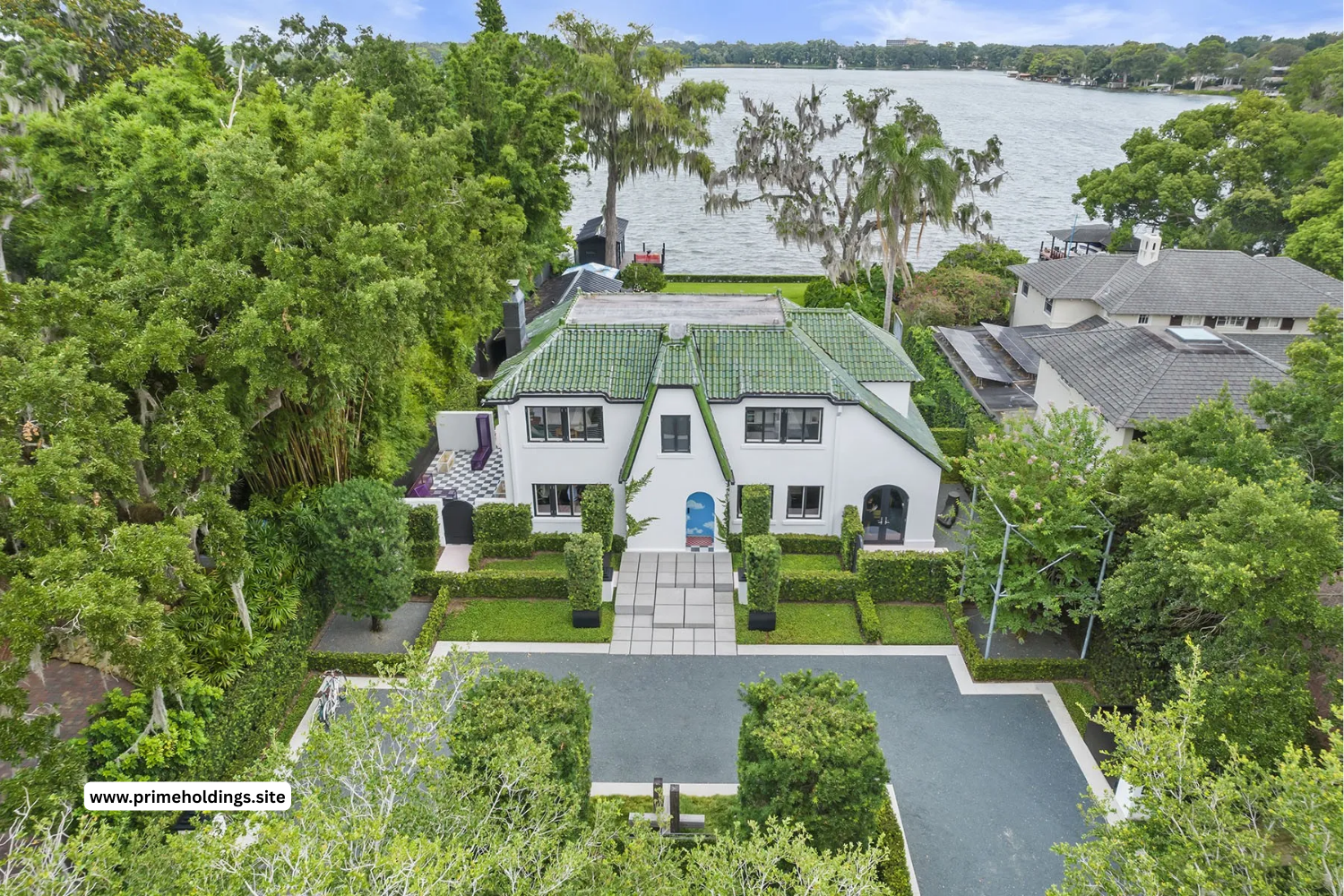 $4,500,000.00 | 4 bed 3.5+ bath 3,181sqft 3,181 square feet 0.35acre lot | 1336 College Pt, Winter Park, FL 32789.