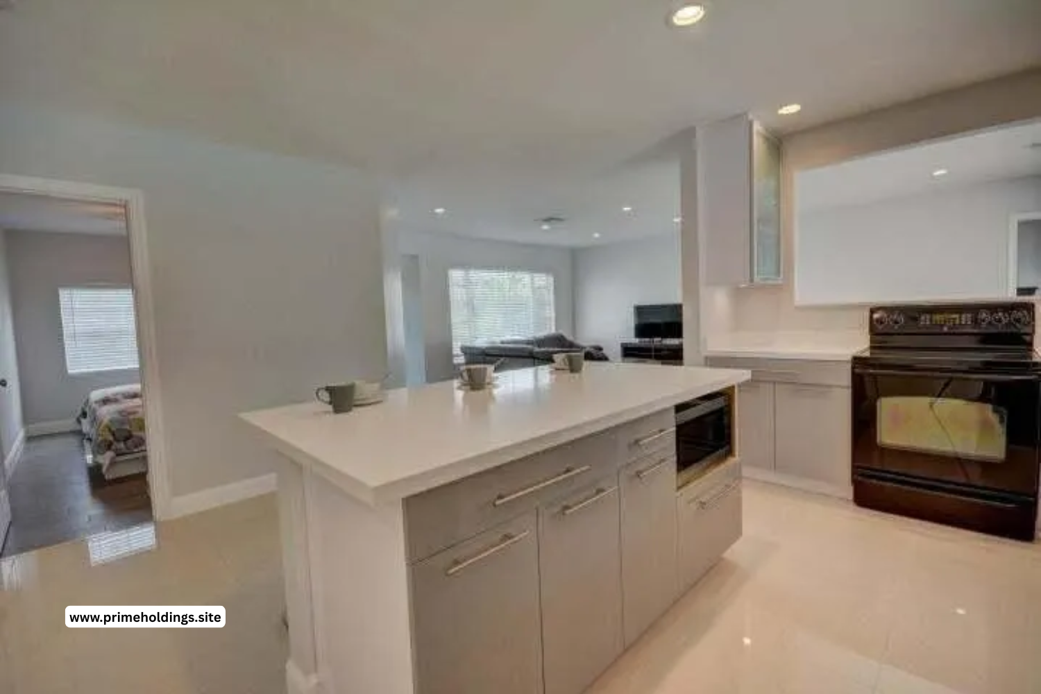 $4,300.00/mo | 3 bed 2 bath 1,850sqft | 3911 NW 4th Ct, Boca Raton, FL 33431.