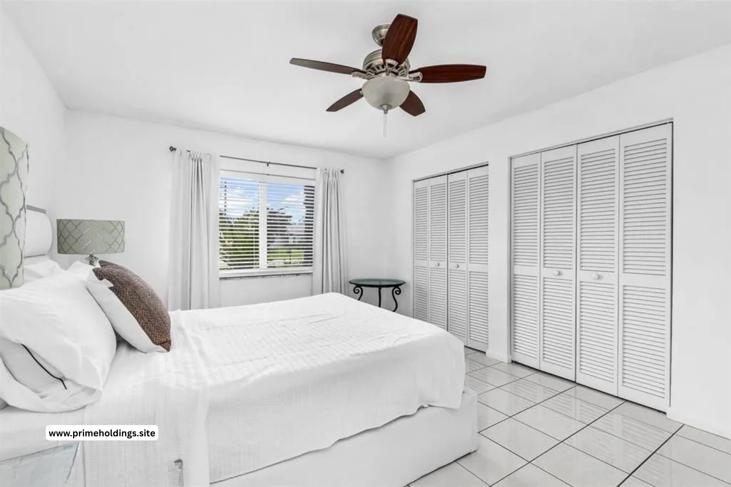 $12,000.00/mo | 3 bed 3 bath | 7641 W Country Club Blvd, Boca Raton, FL 33487.