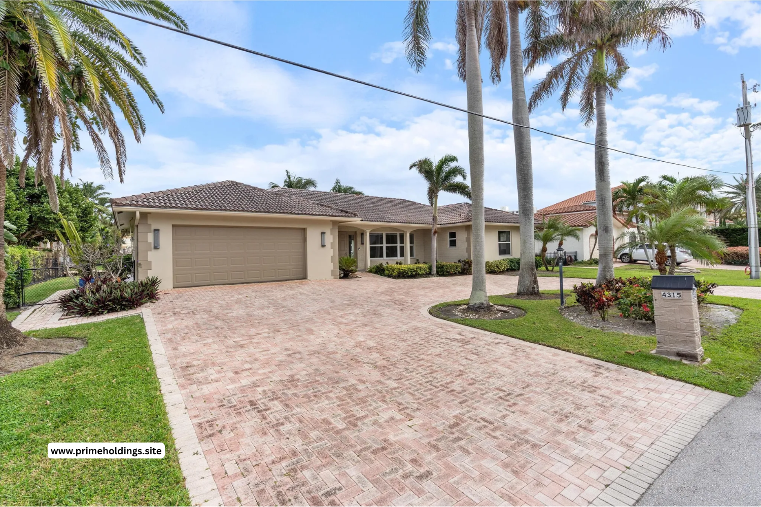 $9,500.00/mo | 3 bed 2.5 bath 2,086sqft | 4315 W Tranquility Dr NE, Highland Beach, FL 33487.