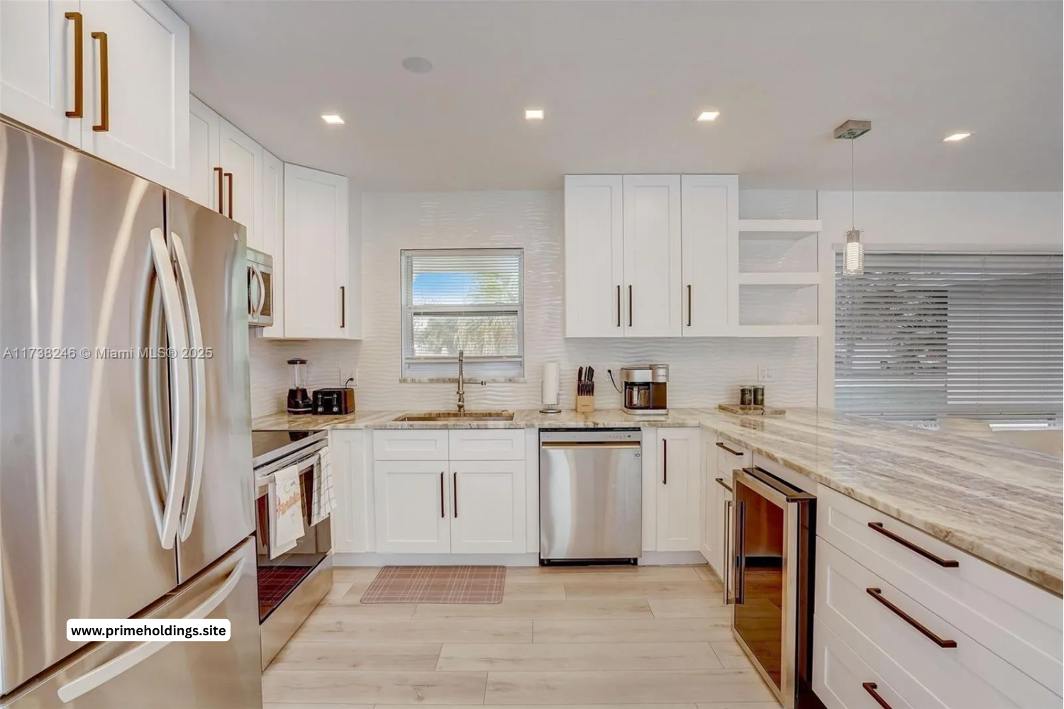$6,500.00/mo | 3 bed 3 bath 1,220sqft 1,220 square feet 7,500sqft lot | 440 NE 26th Ter Unit 1, Boca Raton, FL 33431.