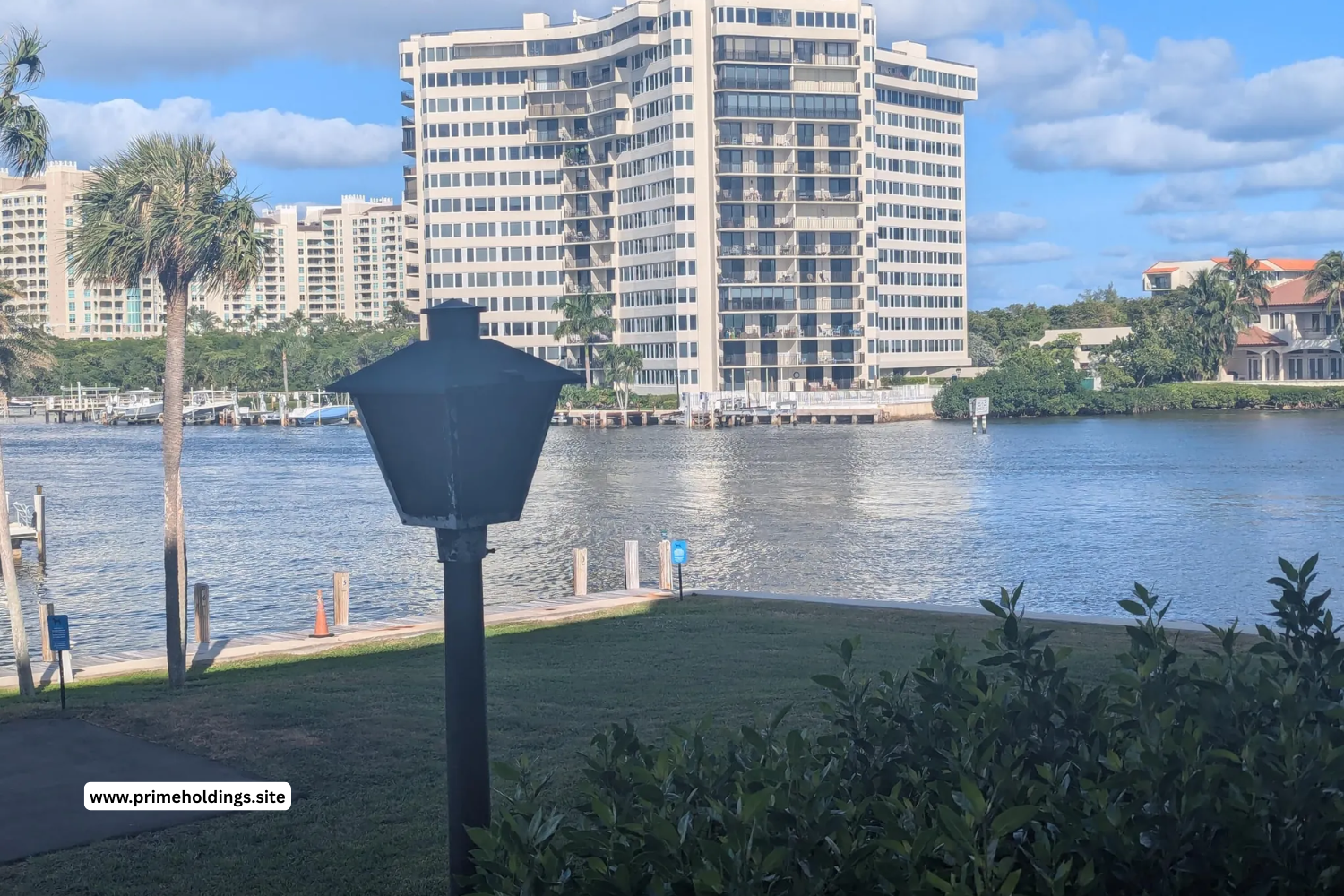 $6,000.00/mo | 2 bed 2 bath 1,315sqft | 899 Jeffery St Apt 212, Boca Raton, FL 33487.