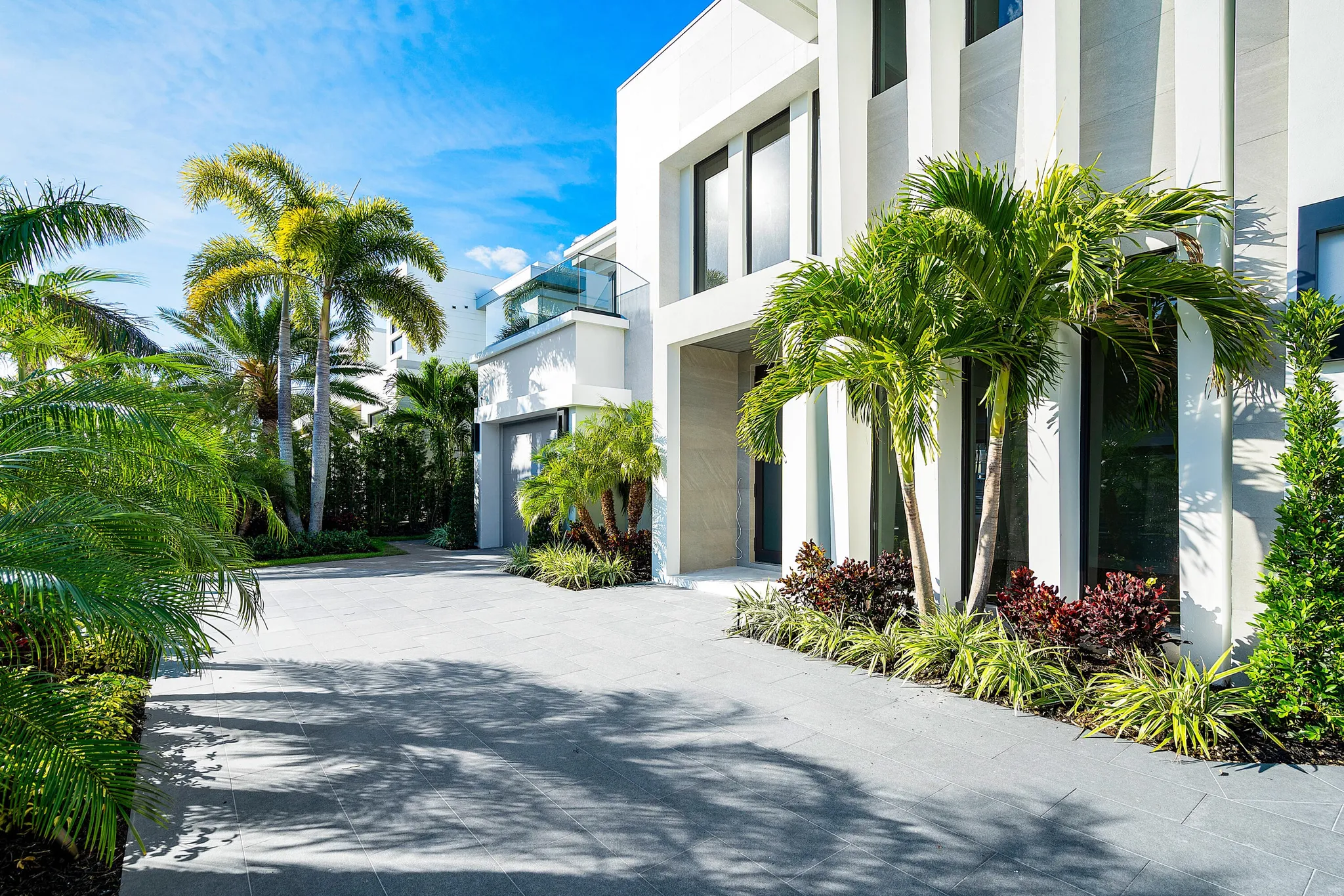 $9,895,000.00 | 5 bed 5.5 bath 5,699sqft 5,699 square feet 9,561sqft lot | 511 Kay Ter, Boca Raton, FL 33432.