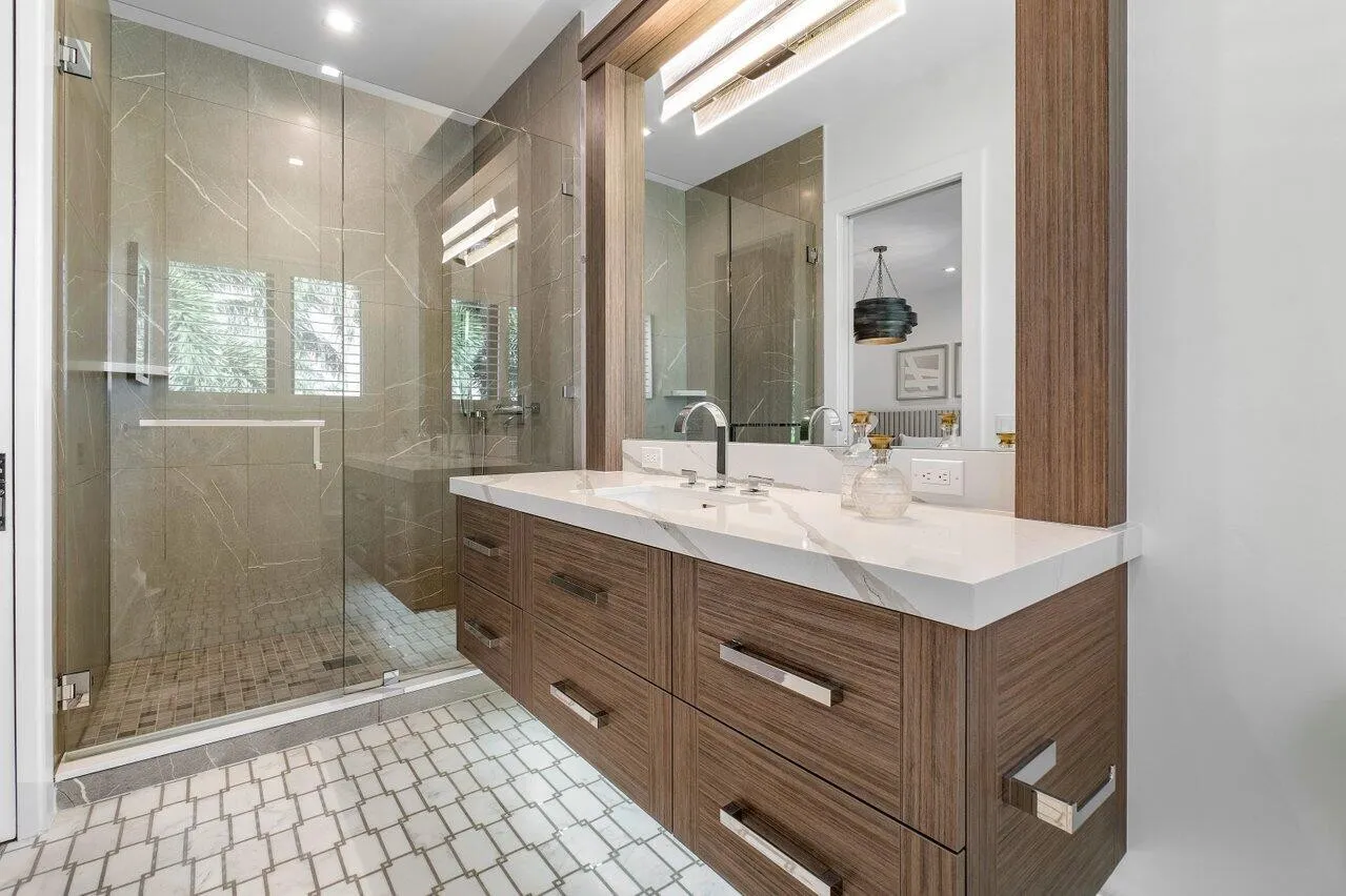 $10,395,000.00 | 4 bed 5.5 bath 6,241sqft 6,241 square feet 0.28acre lot | 1576 Thatch Palm Dr, Boca Raton, FL 33432.