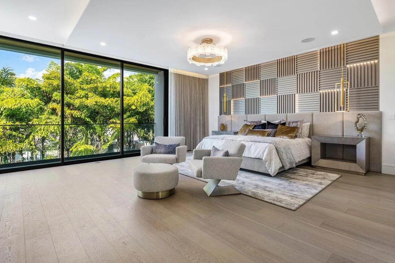 $18,500,000.00 | 6 bed 7.5+ bath 8,432sqft 8,432 square feet 0.37acre lot | 217 Thatch Palm Dr, Boca Raton, FL 33432.