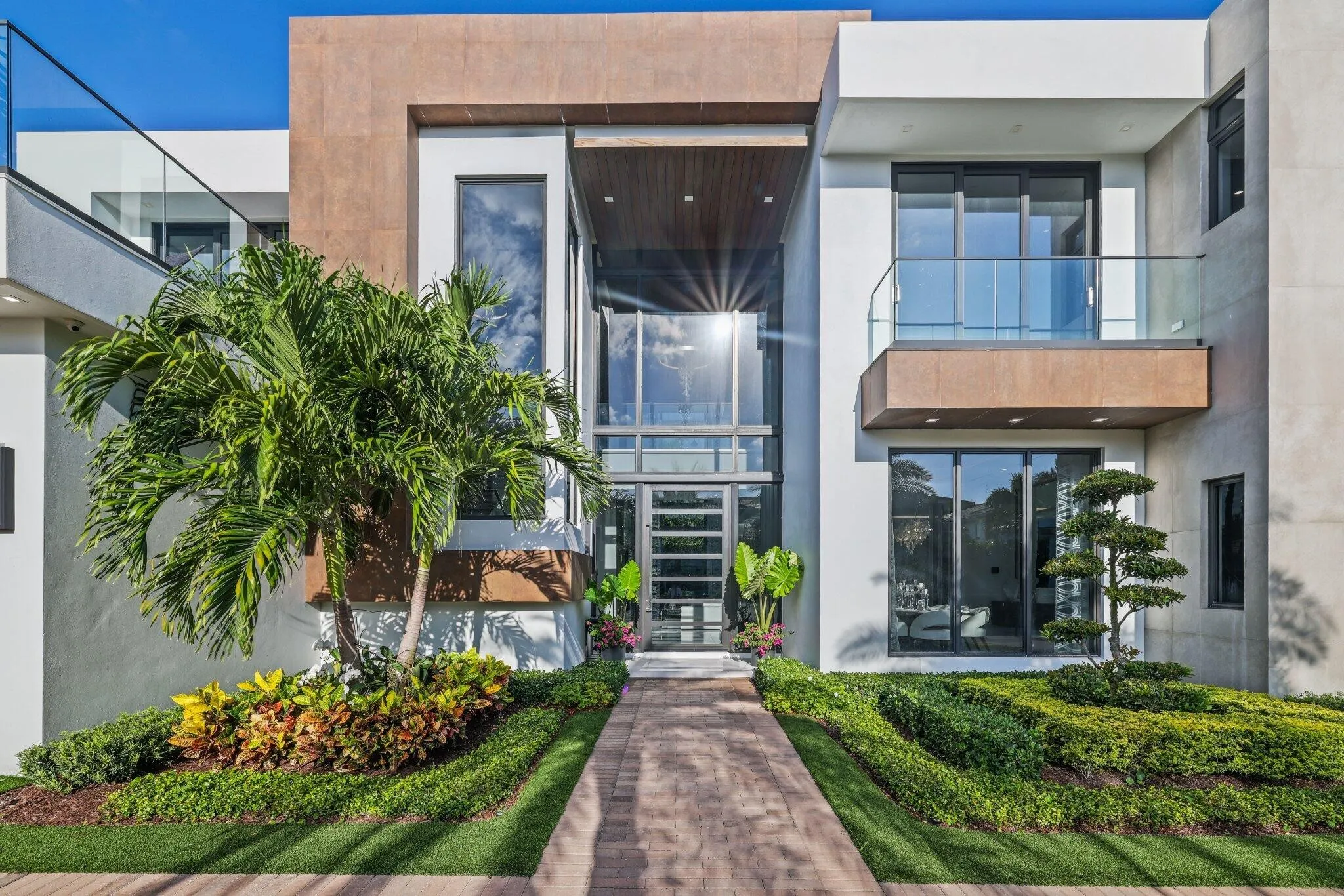 $9,950,000.00 | 5 bed 6.5 bath 6,159sqft 6,159 square feet 0.3acre lot | 2391 Areca Palm Rd, Boca Raton, FL 33432.