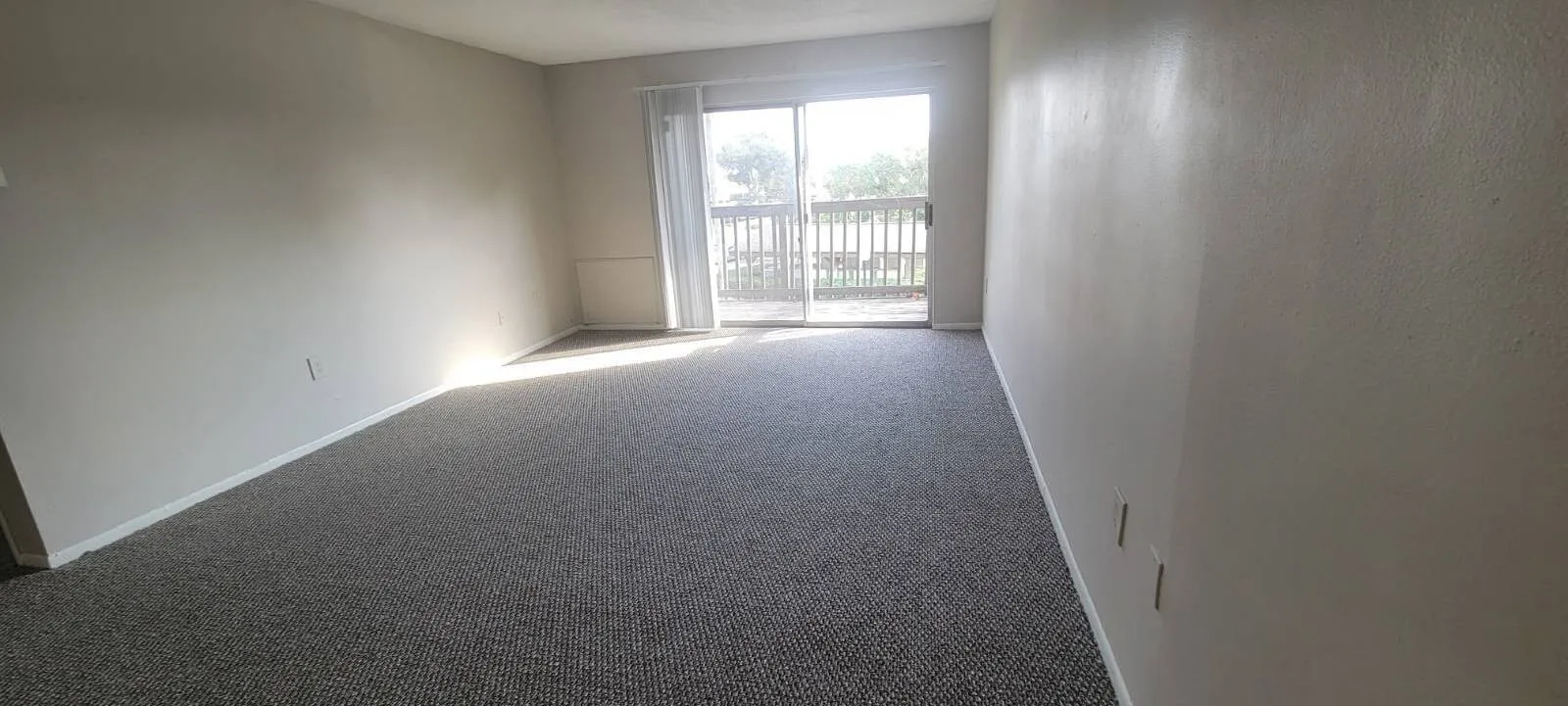 $144,900.00 | 1 bed 1 bath 638sqft 638 square feet 0.41acre lot | 1695 Lee Rd Apt A209, Winter Park, FL 32789.