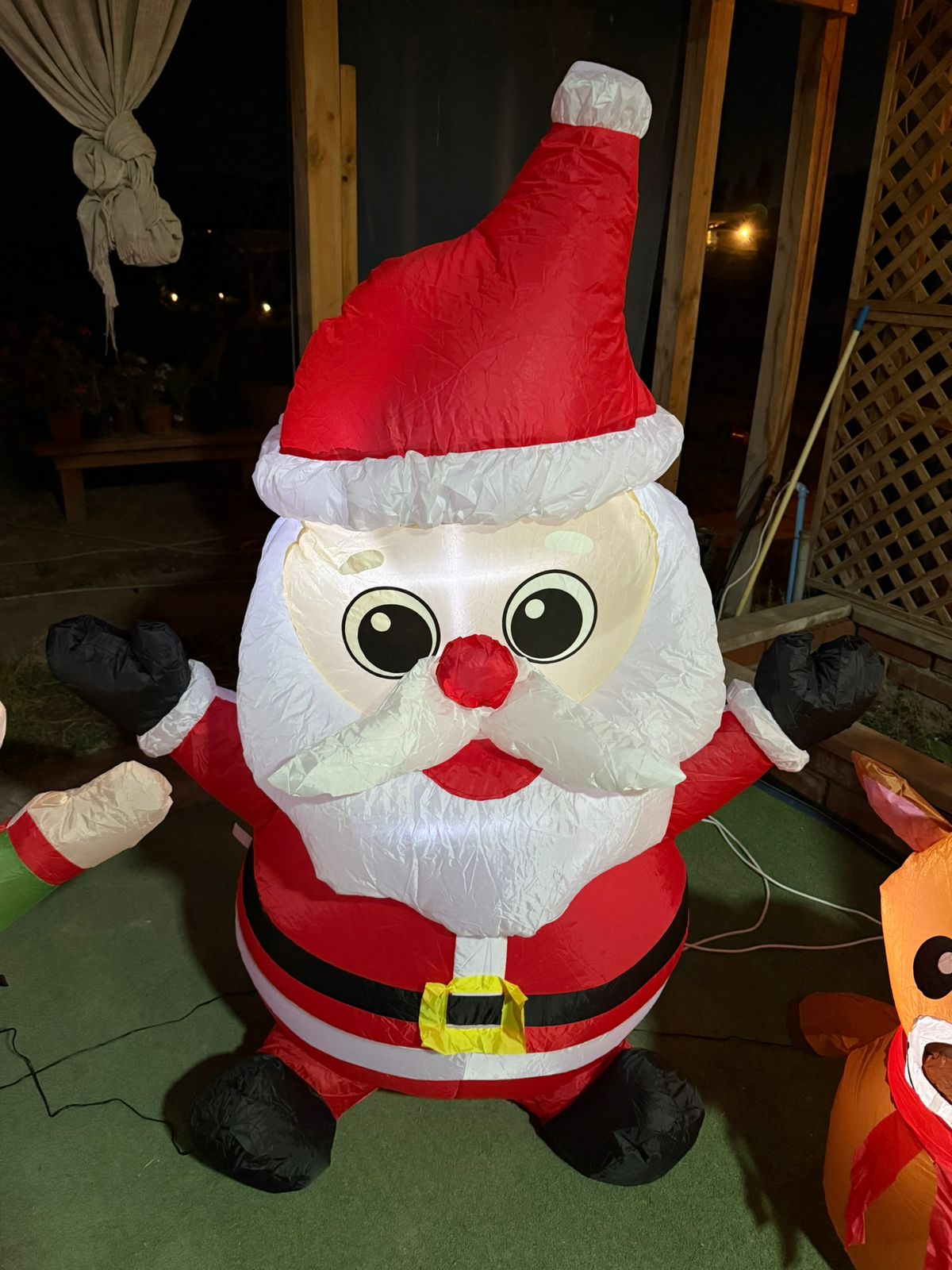 Figuras inflables navideñas