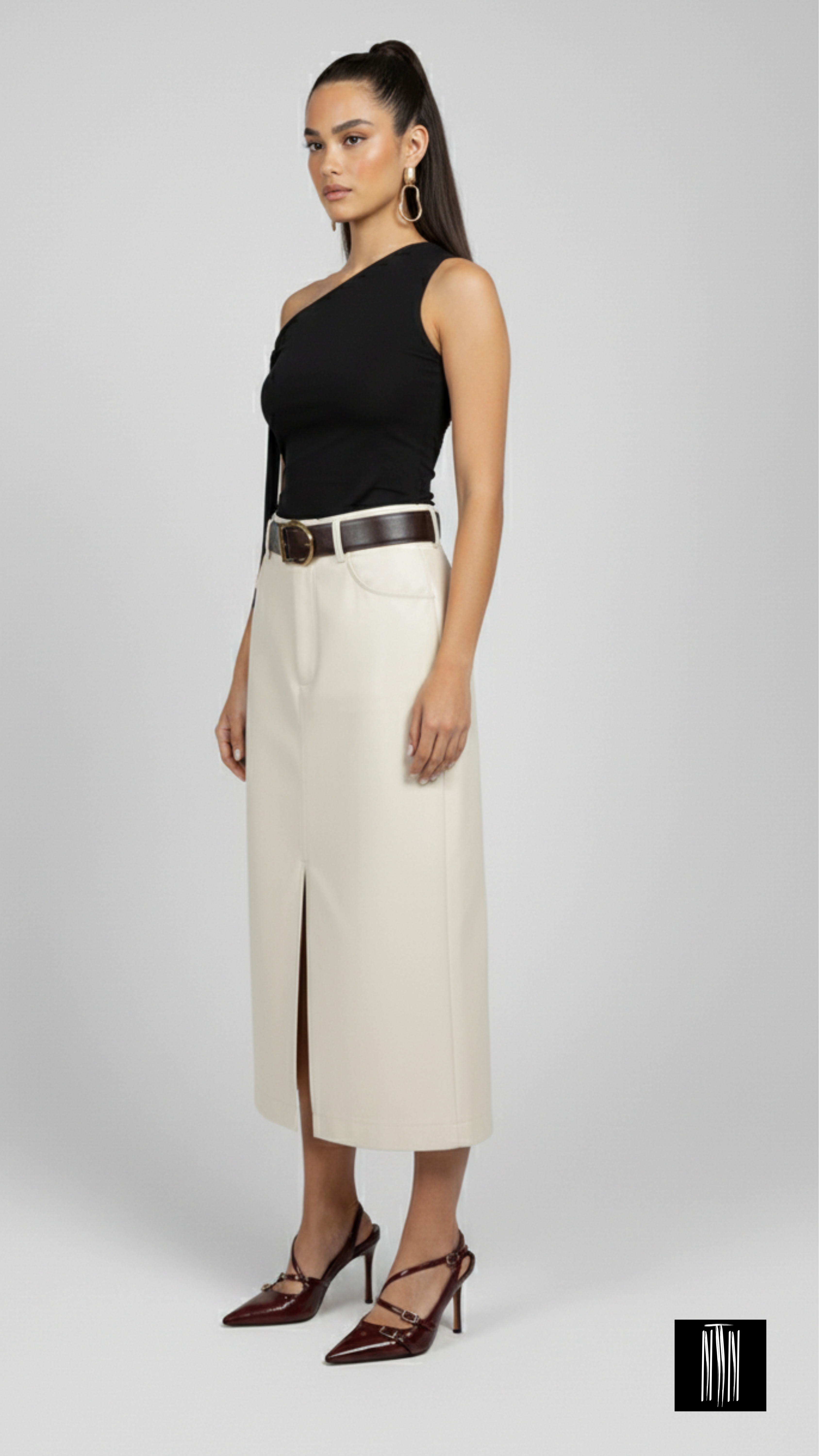 Azure Muse - Tranquil Waves Sleeveless Top