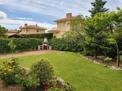 Chalet Individual En Parque Miraflores