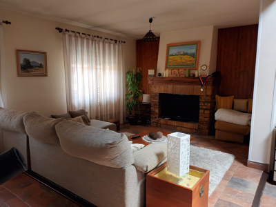 Preciosa Vivienda Unifamiliar En Miraflores De La Sierra