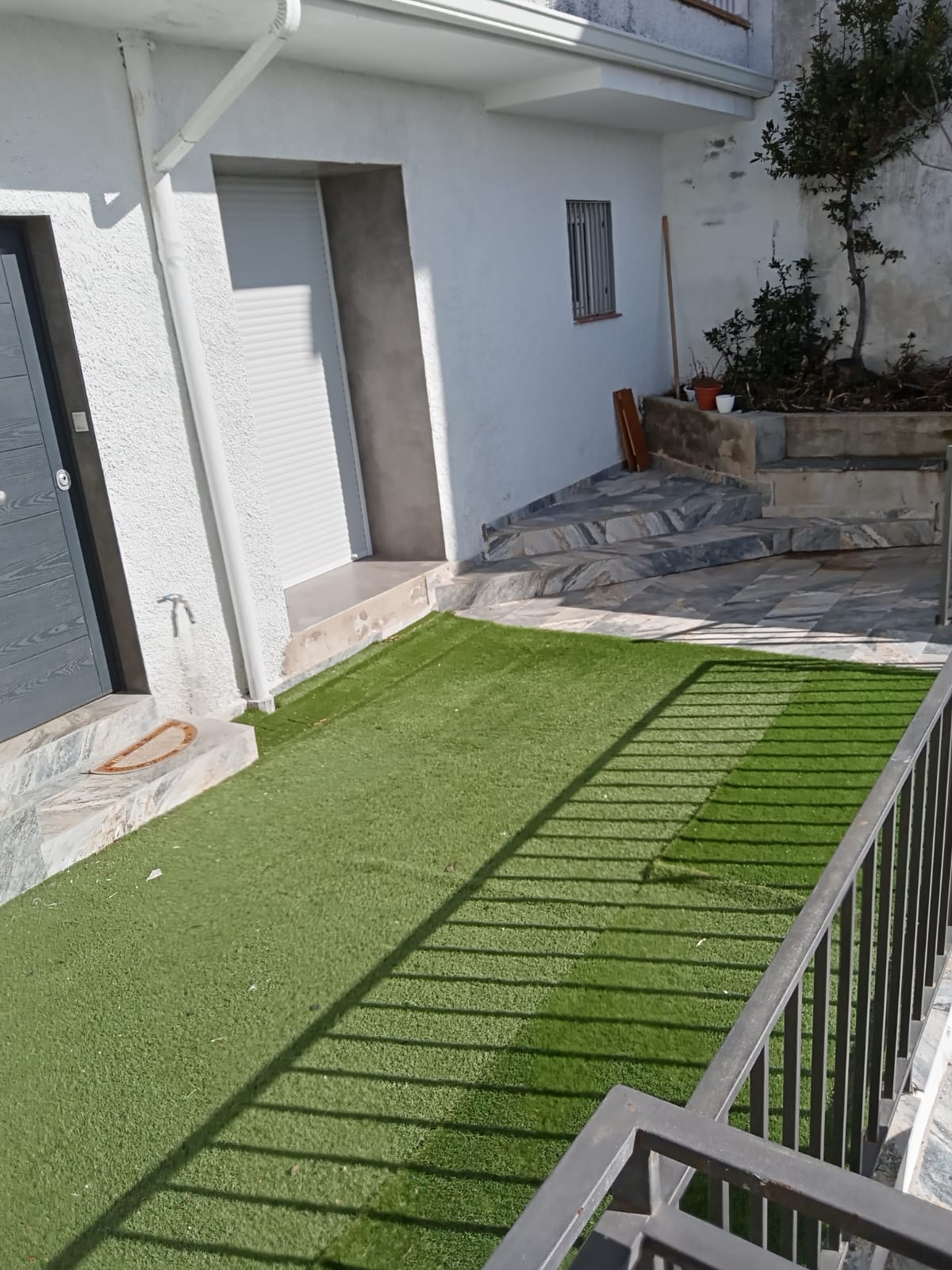 Piso + estudio con patio y trastero