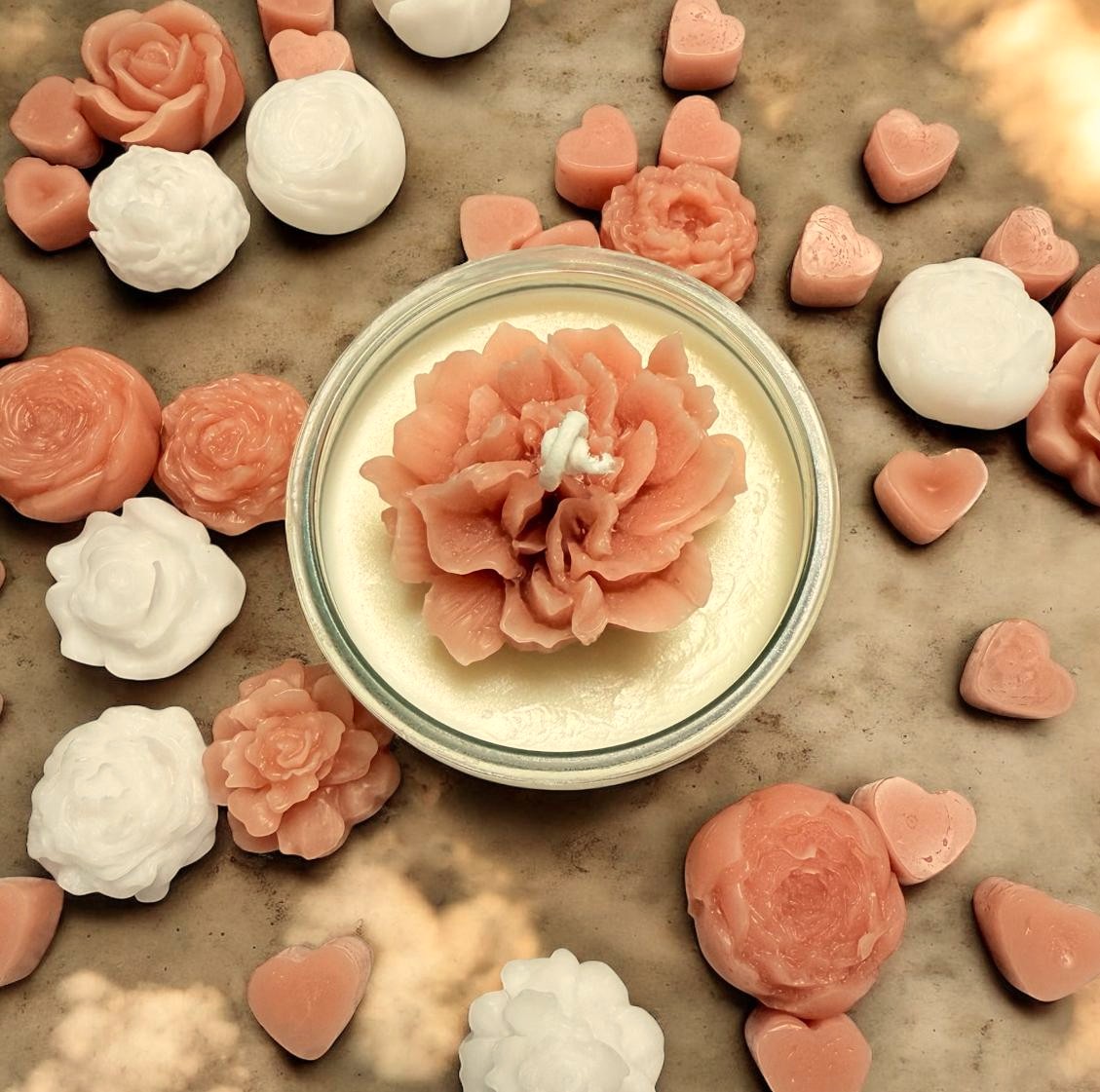 Hand-Poured Soy Candle – Vanilla & White Musk | Floral Jar Candle