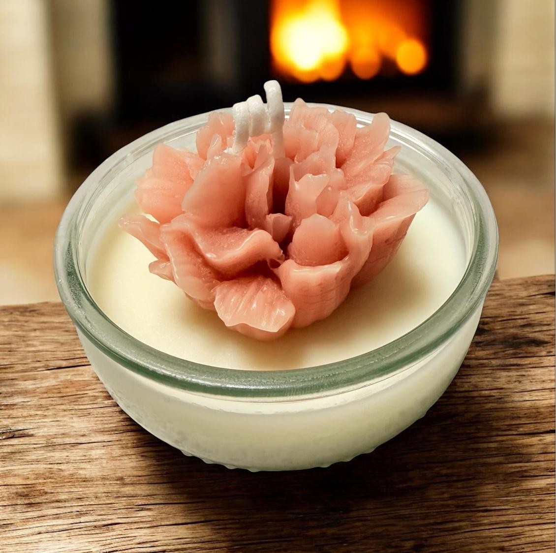 Hand-Poured Soy Candle – Vanilla & White Musk | Floral Jar Candle