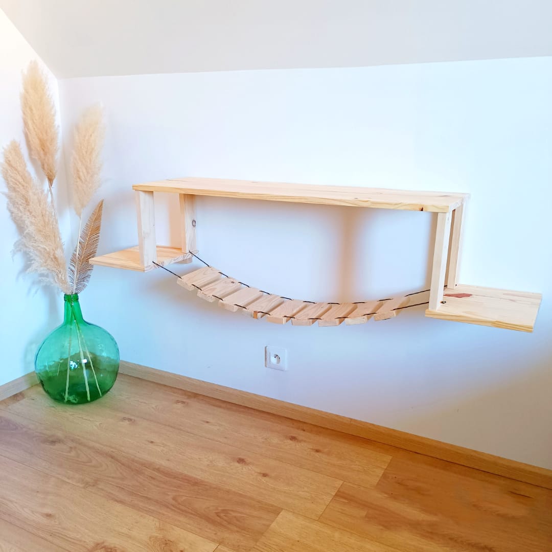 Parcours mural avec pont suspendu pour chat T-Pas-Cap XL