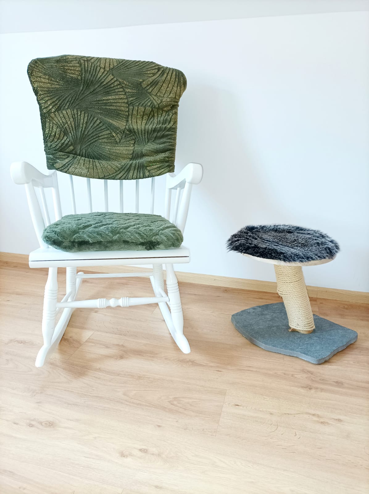 Griffoir Naturel pour Chat – L’Accessoire Idéal pour le Bien-Être de Votre Félin