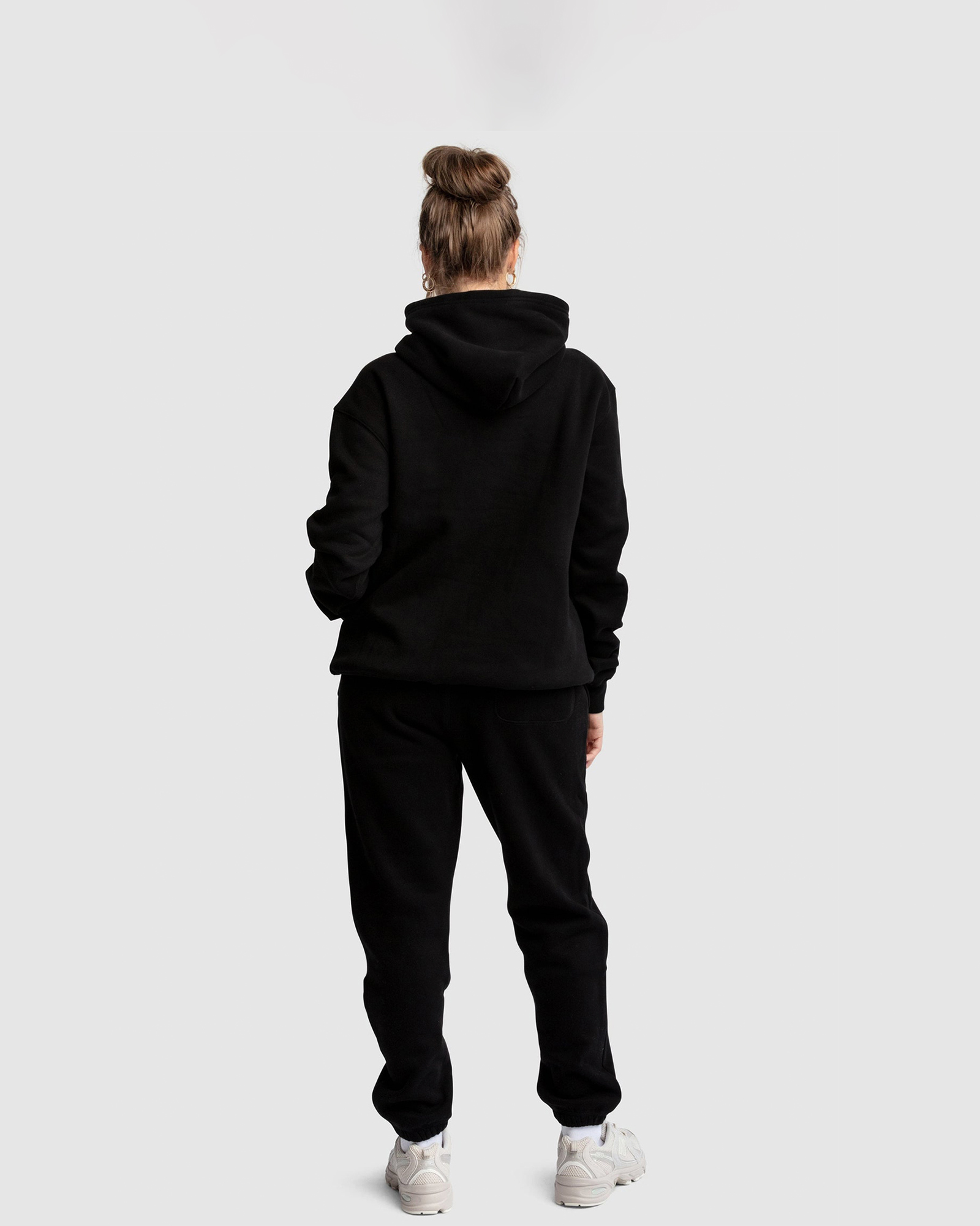 Win time Black Overhead Hoodie