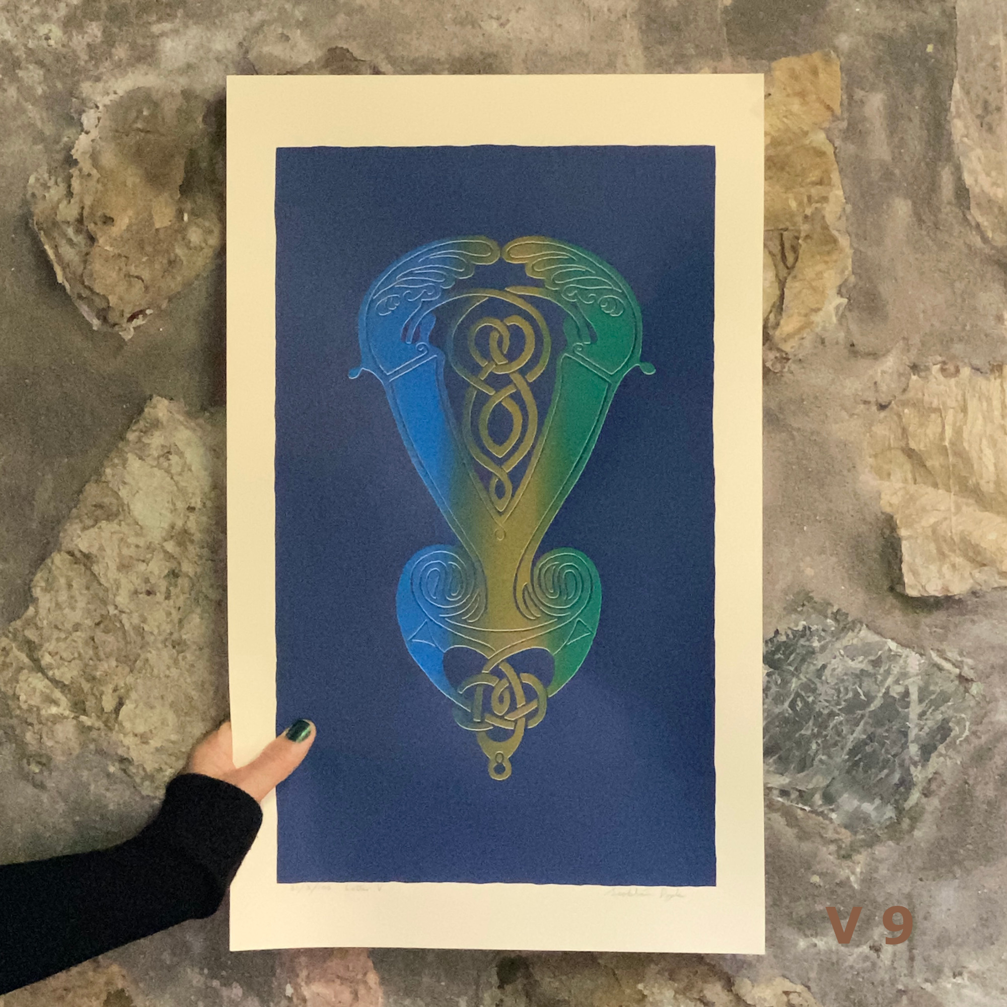 Celtic Letter V