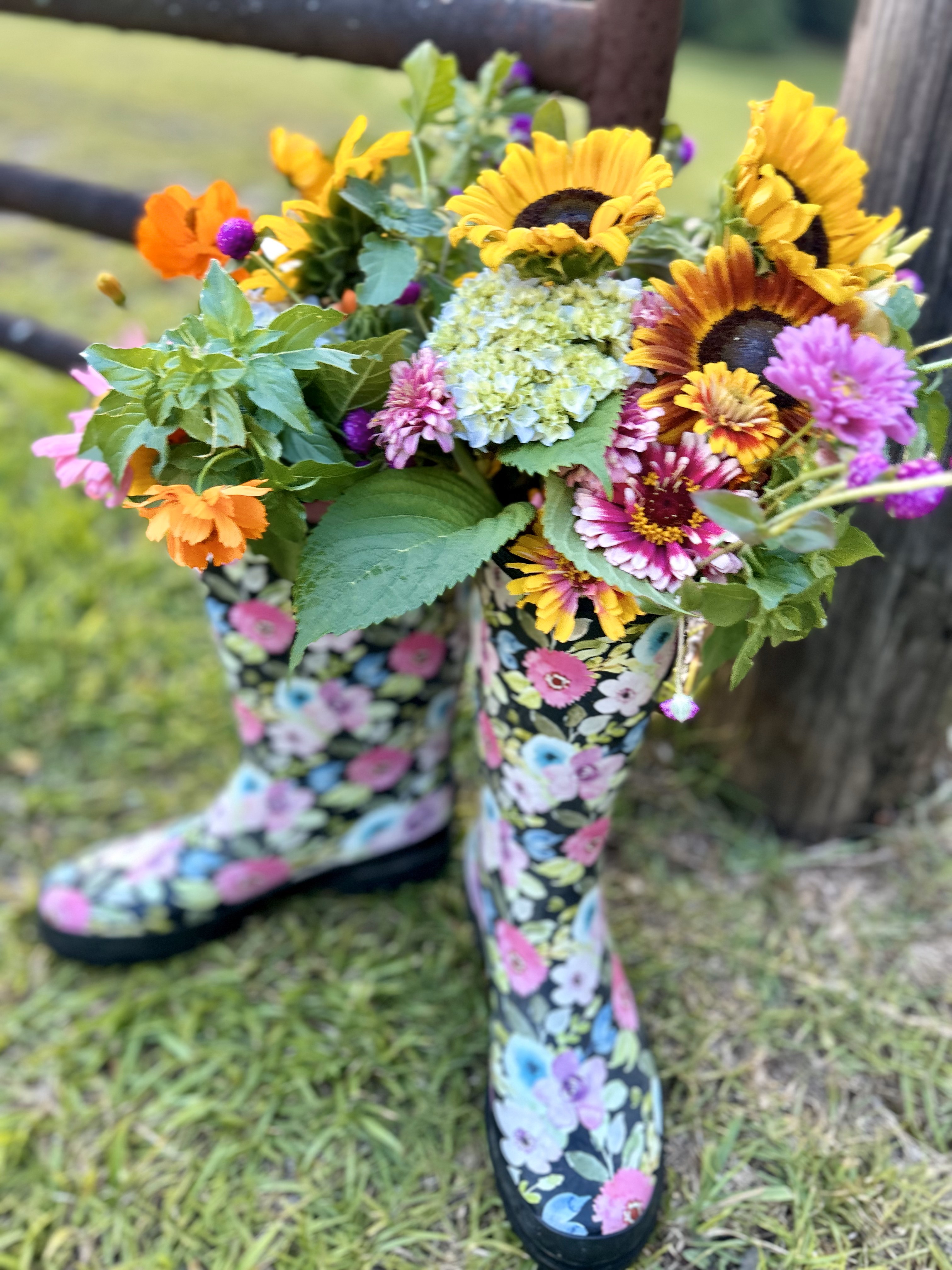 Flower Friends - Spring flower bouquet subscription