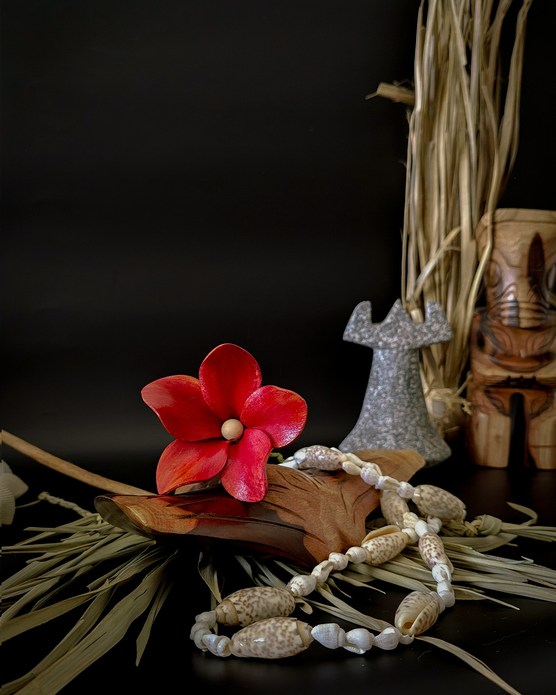 Tipanier - rouge perle en bois - Taille S